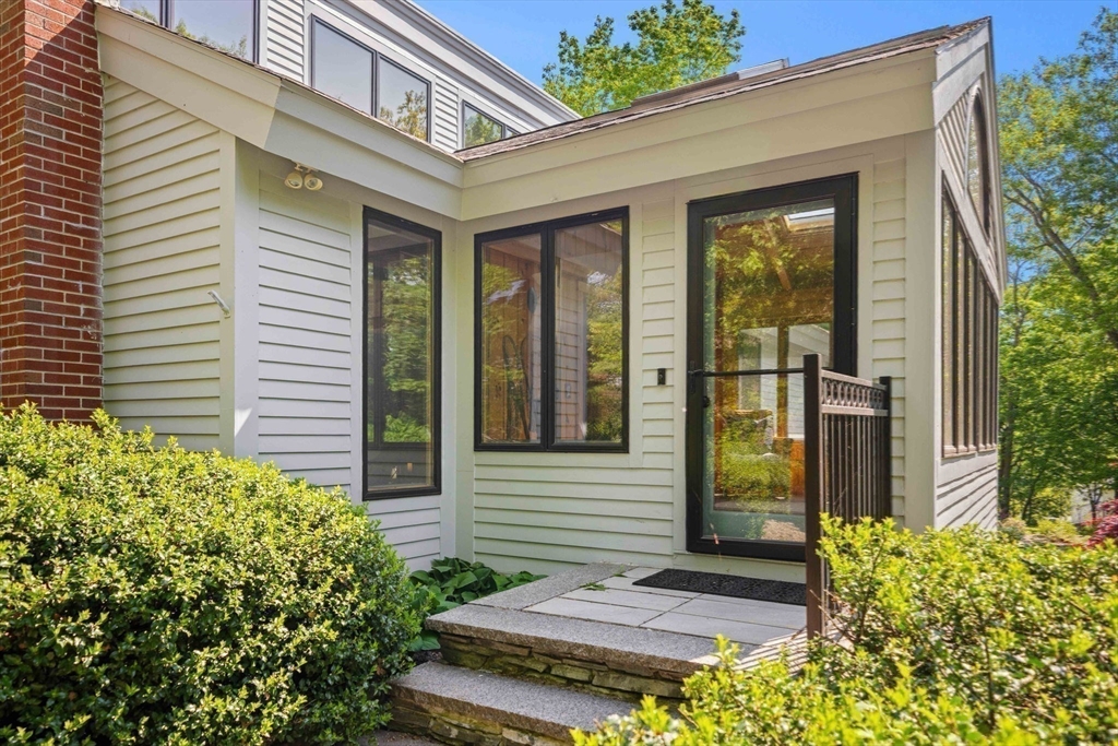 3 Whitman Pl