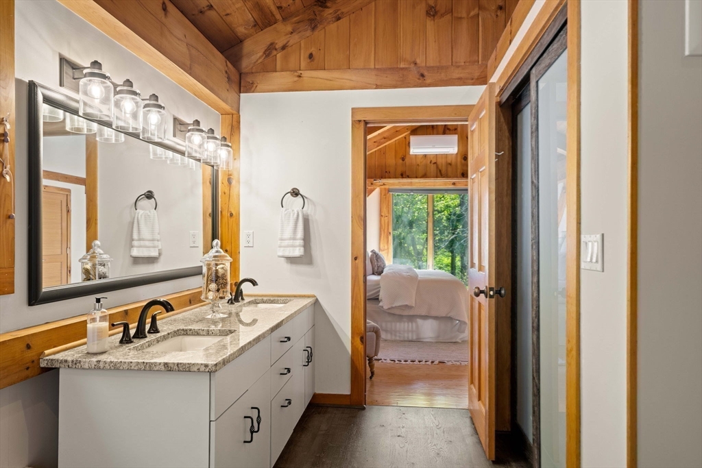 3 Whitman Pl