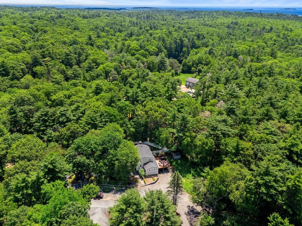 212 Common Ln