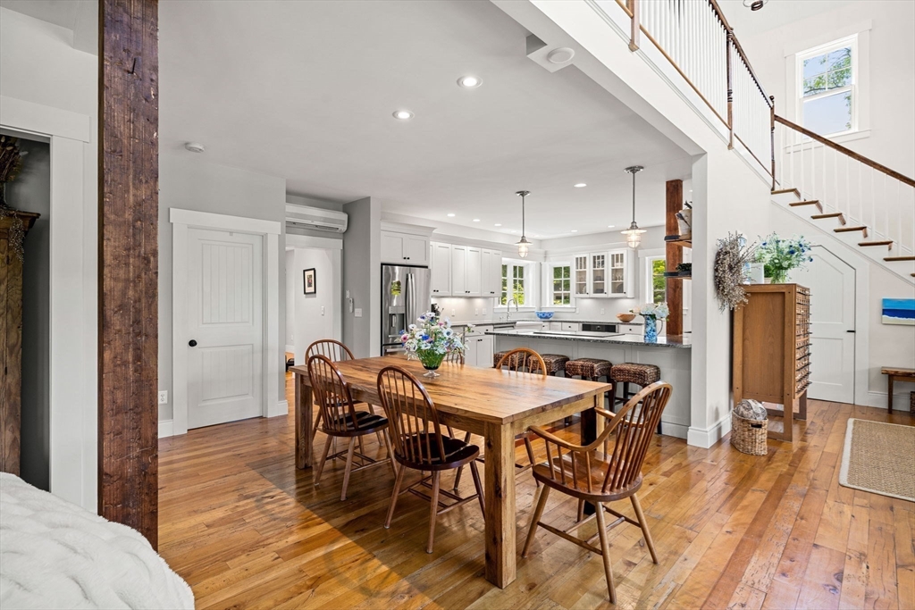 92 Phillips Ave