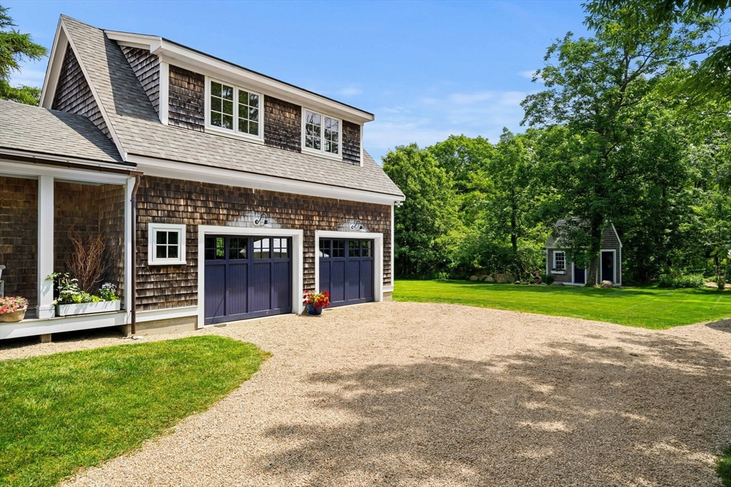 92 Phillips Ave