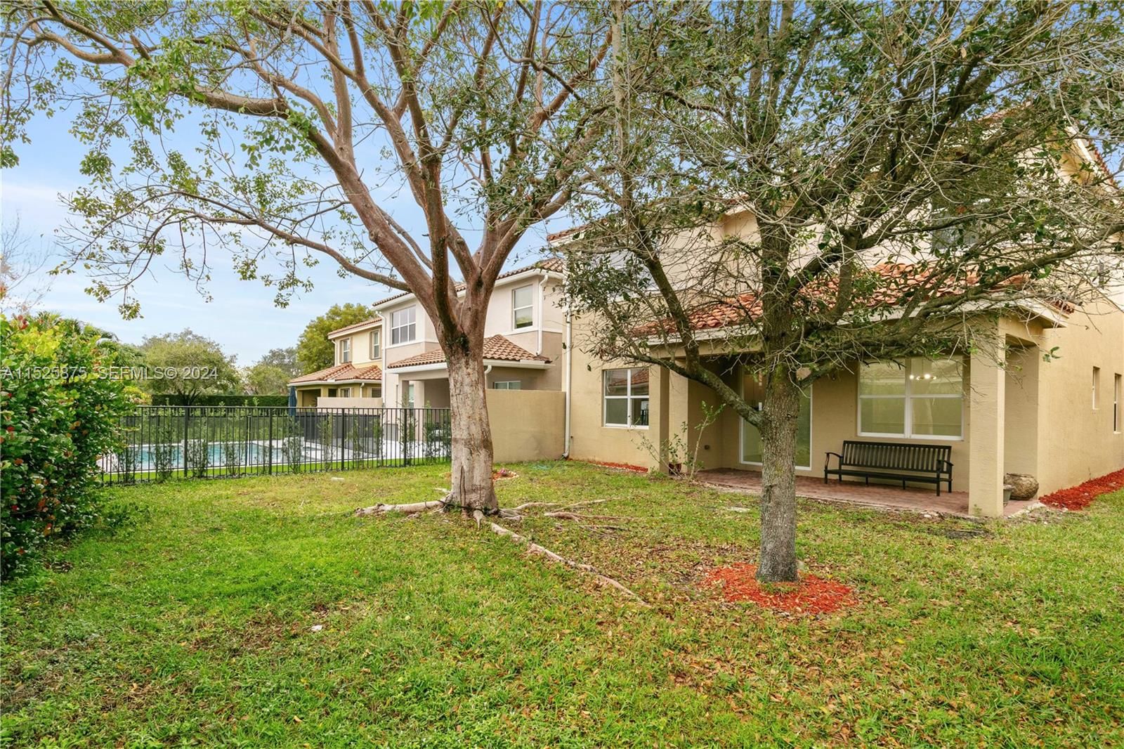 8172 Ravenna Lakes Drive