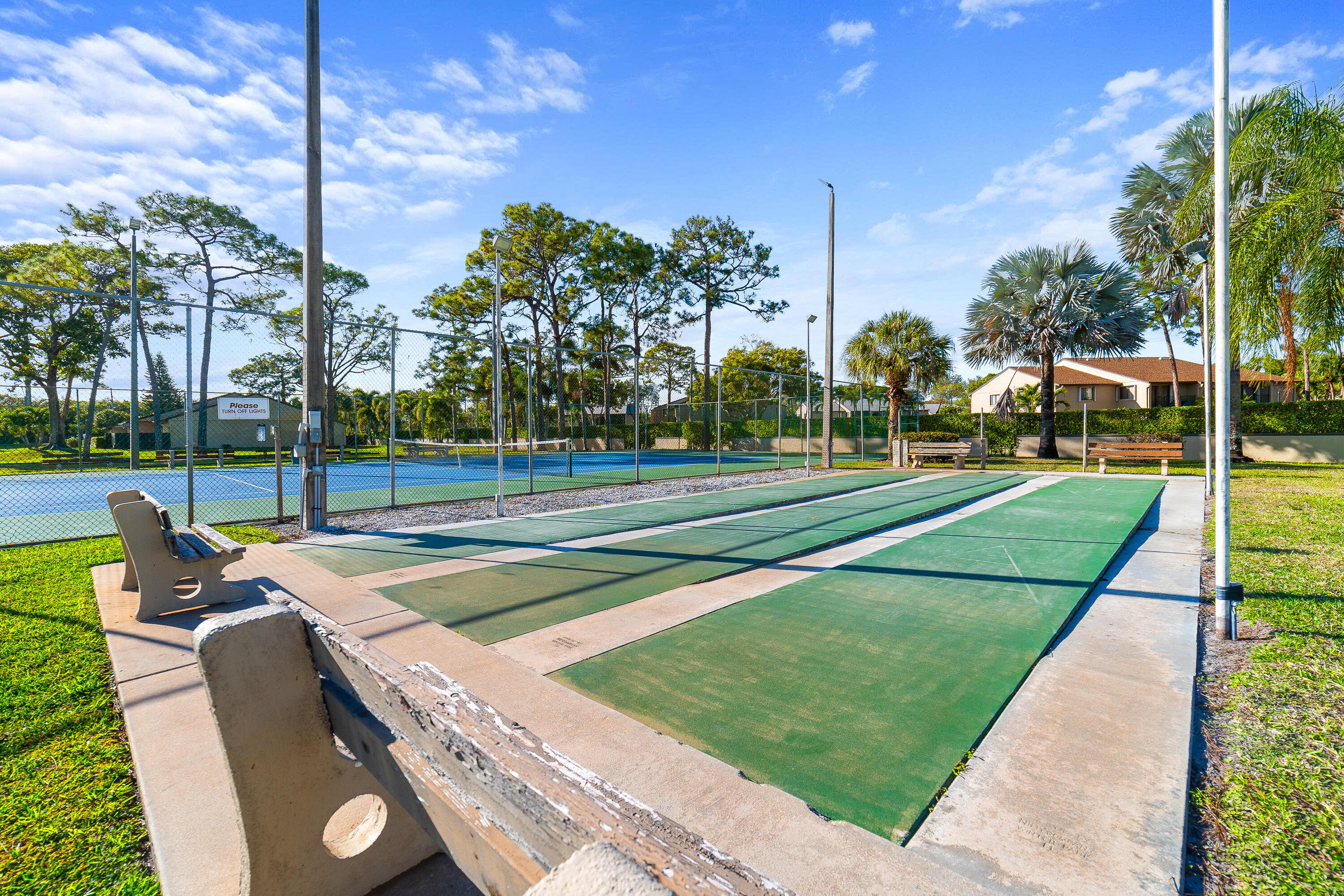 702 Sunny Pine Way Unit B1
