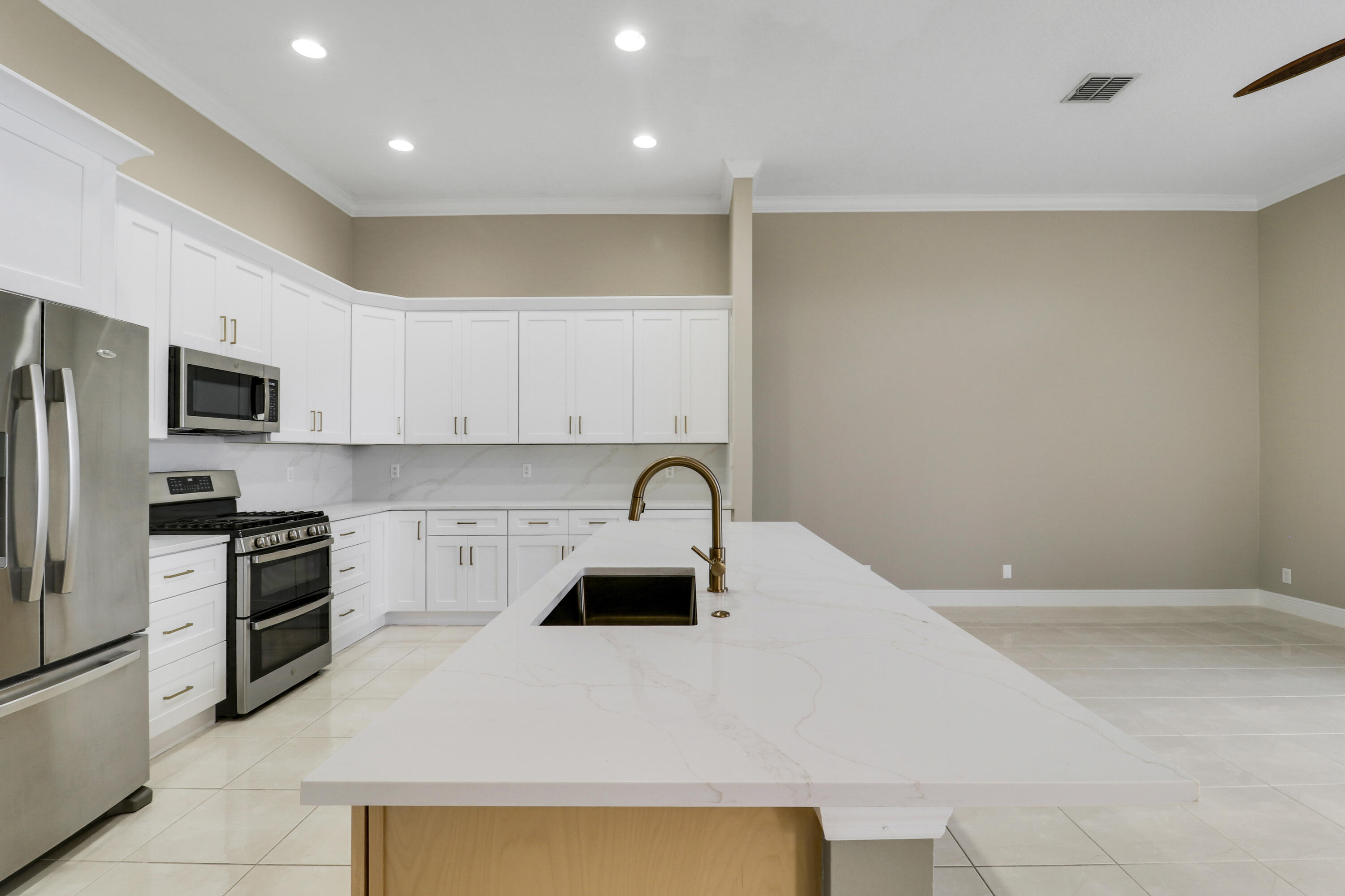 152 NW Magnolia Lakes Boulevard, Port St. Lucie