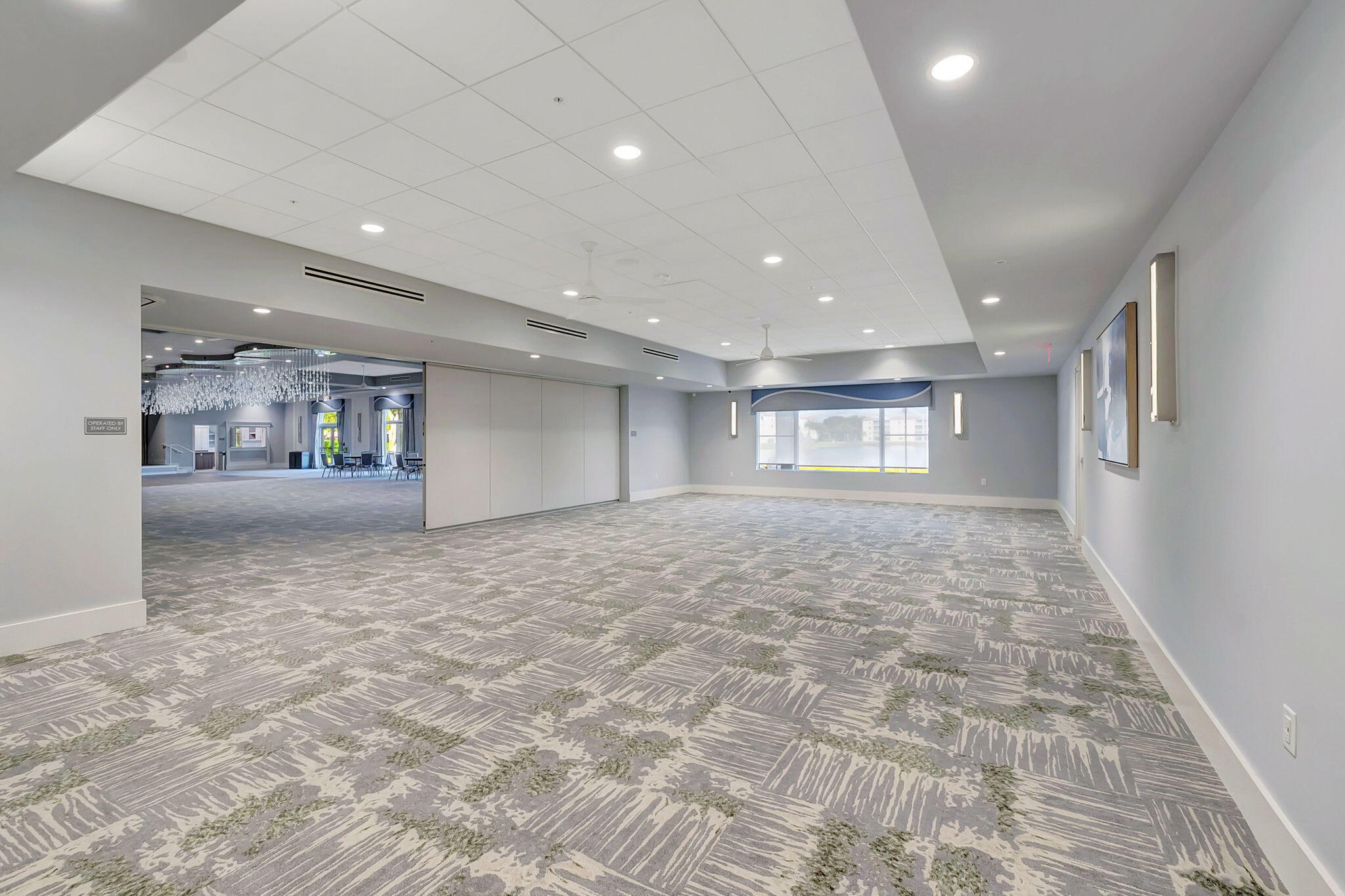 6175 Kings Gate Circle