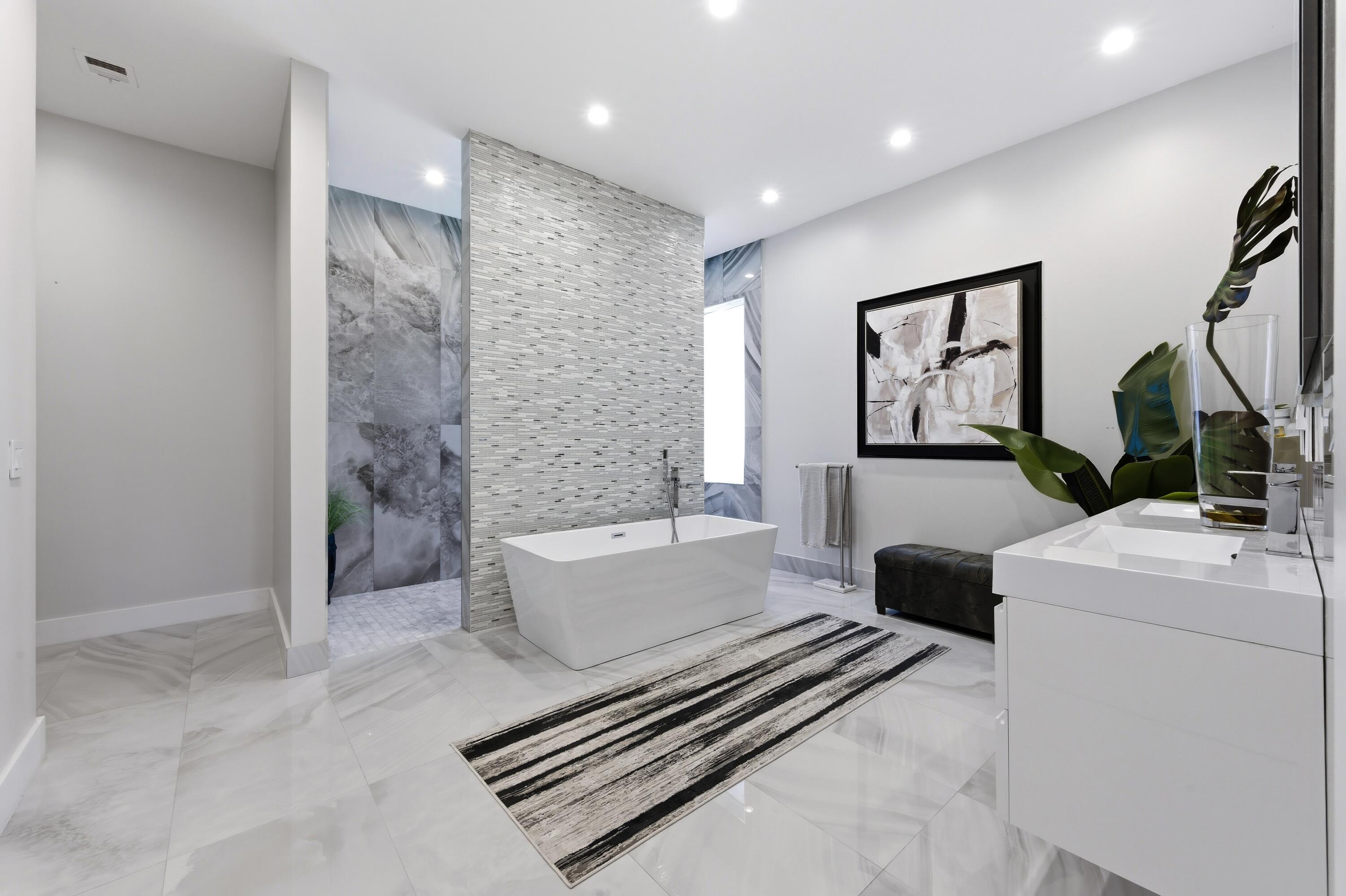 8245 SE Country Estates Way