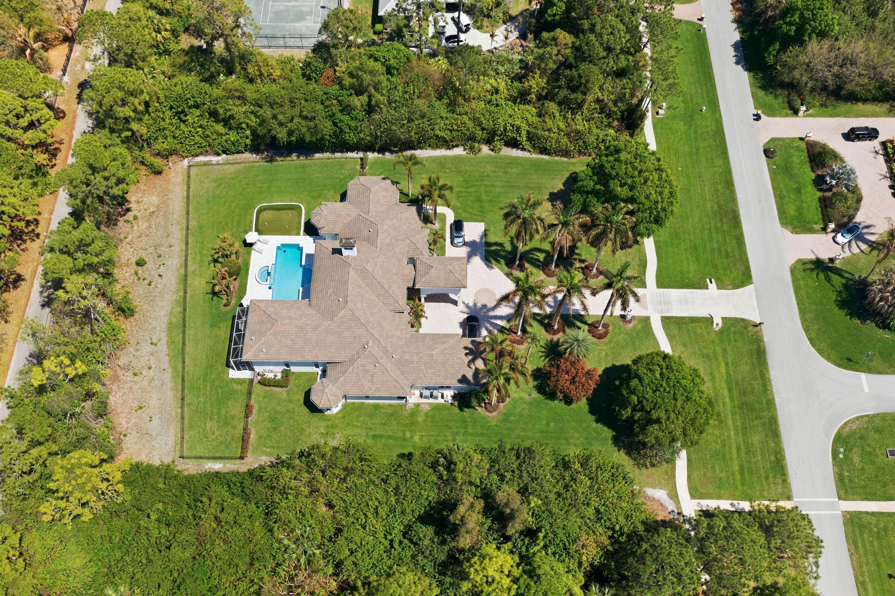 8245 SE Country Estates Way