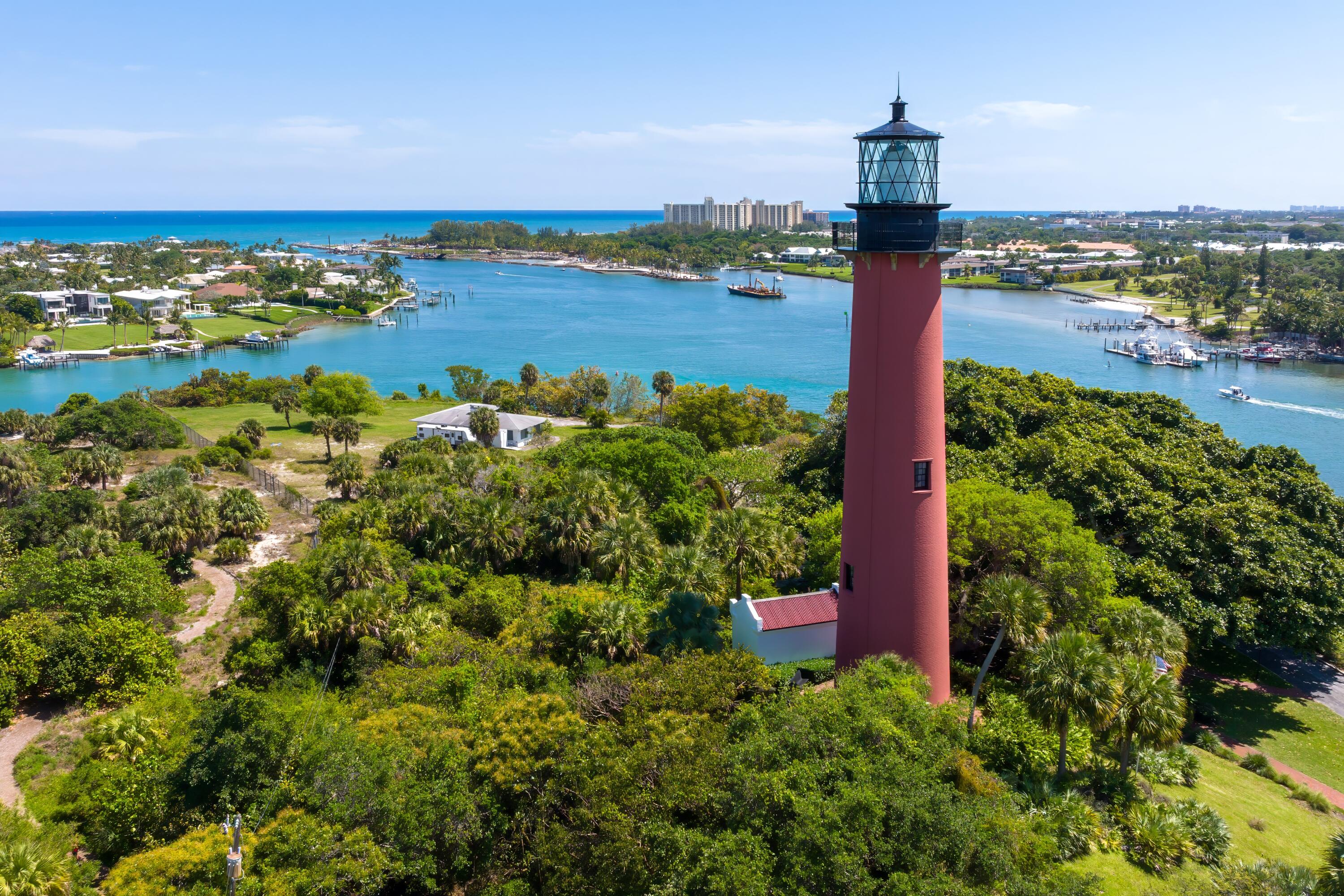 8245 SE Country Estates Way