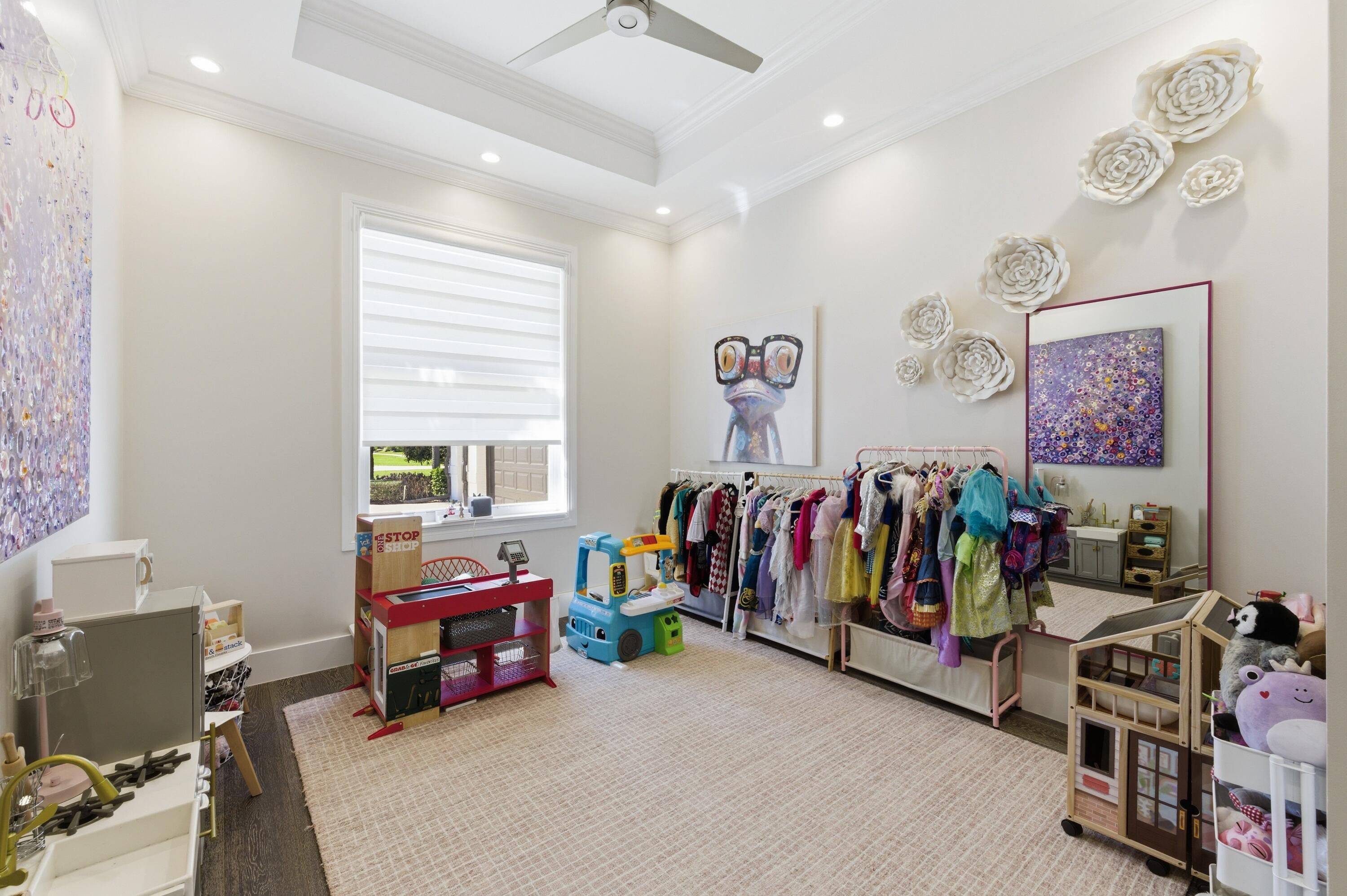 8245 SE Country Estates Way