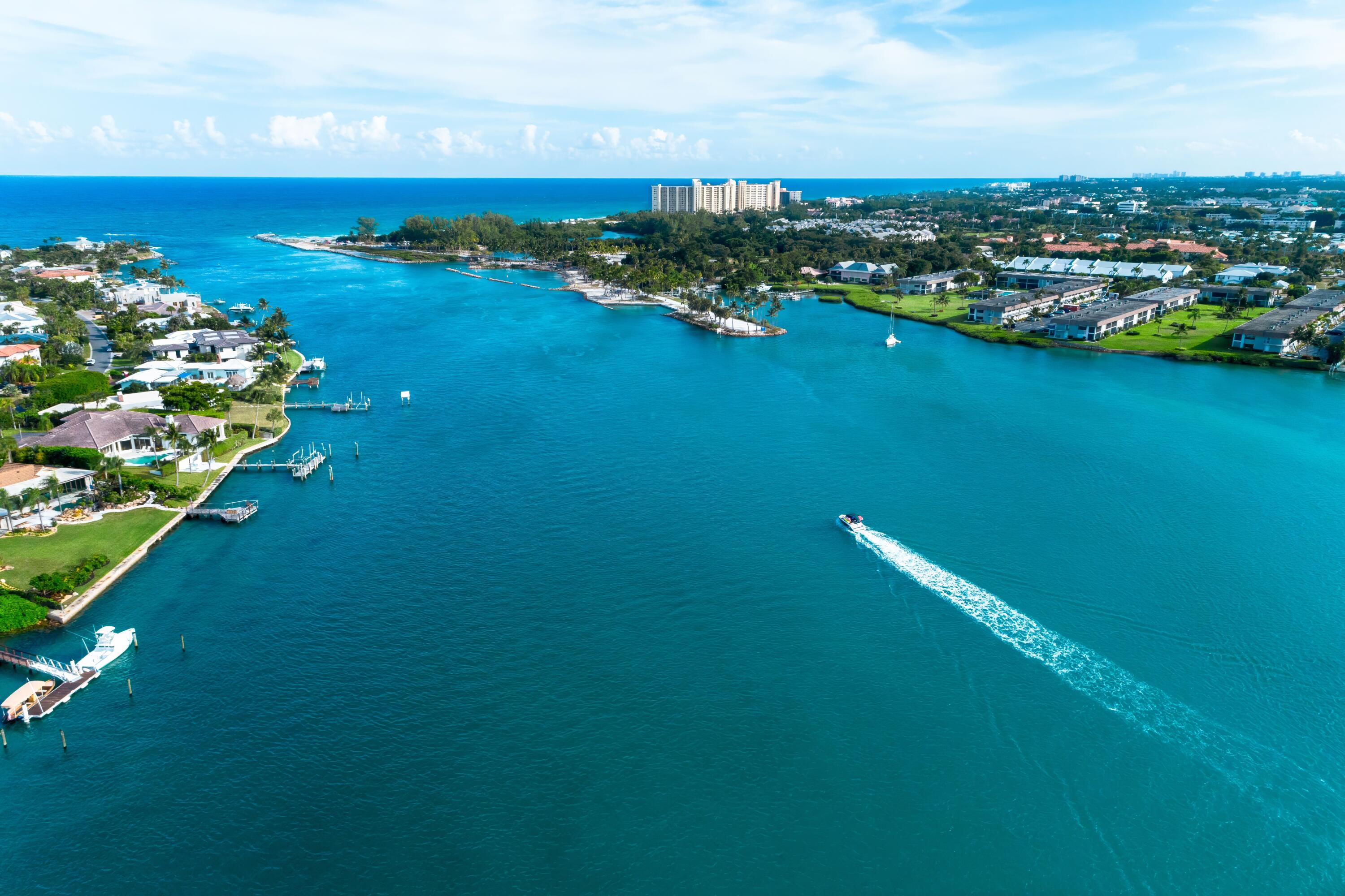 8245 SE Country Estates Way