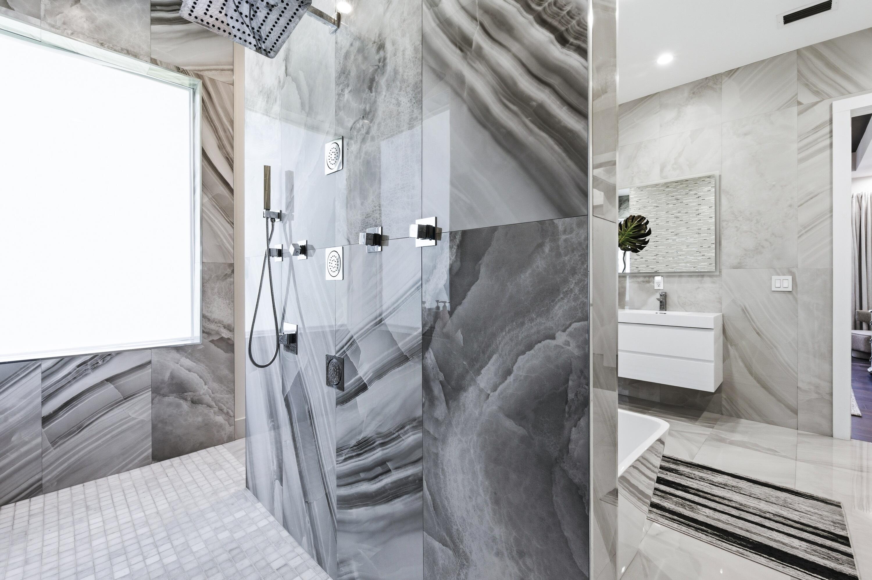 8245 SE Country Estates Way