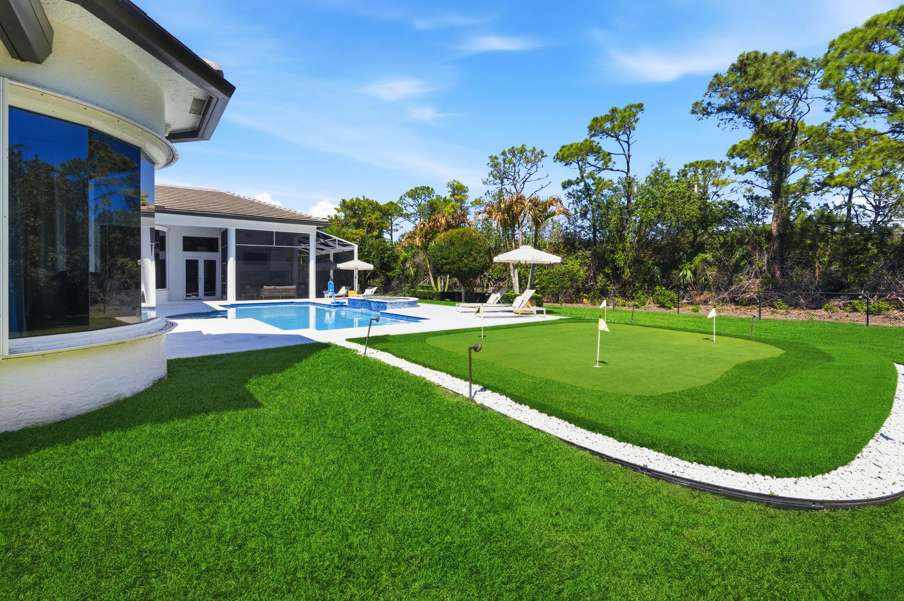 8245 SE Country Estates Way