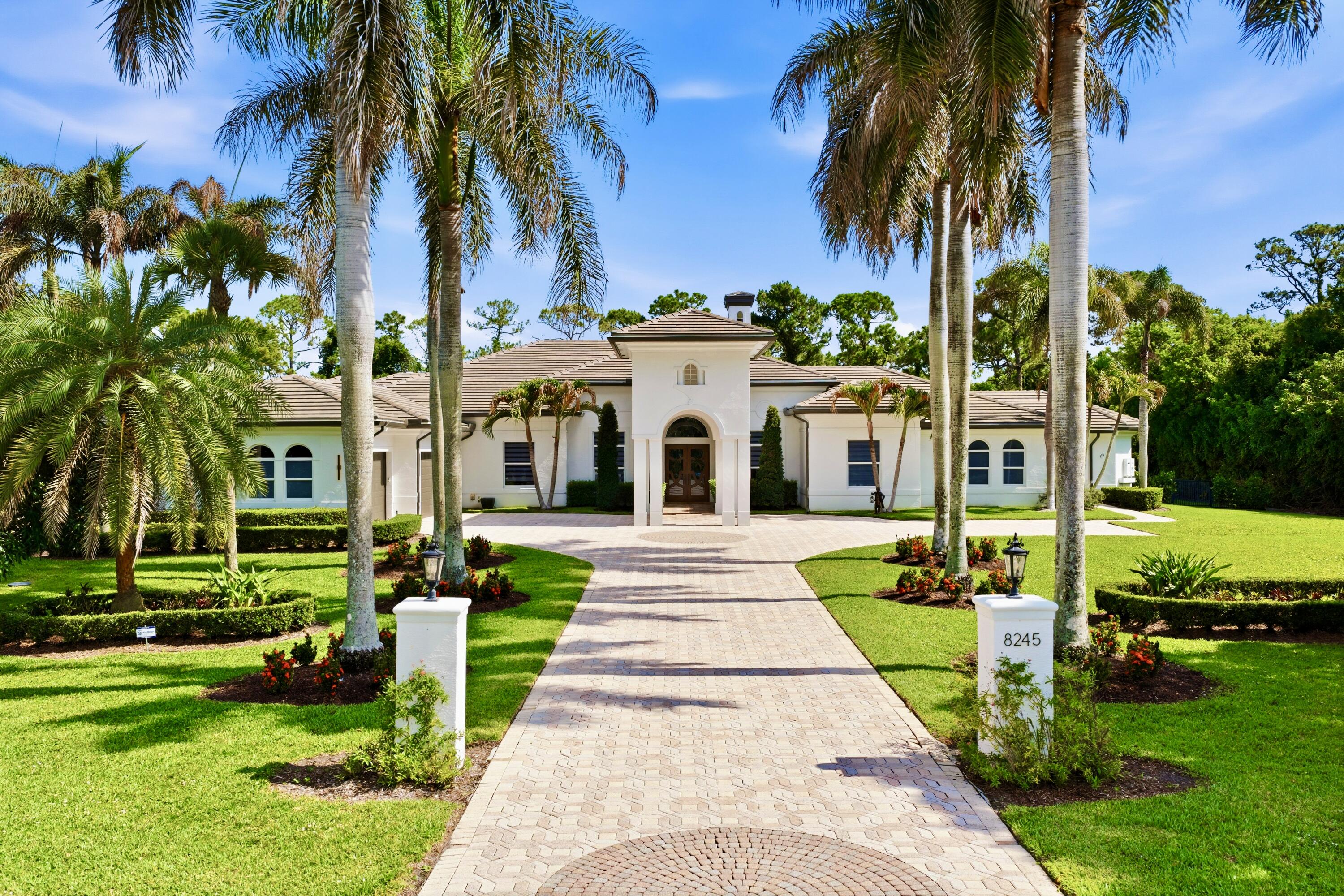 8245 SE Country Estates Way