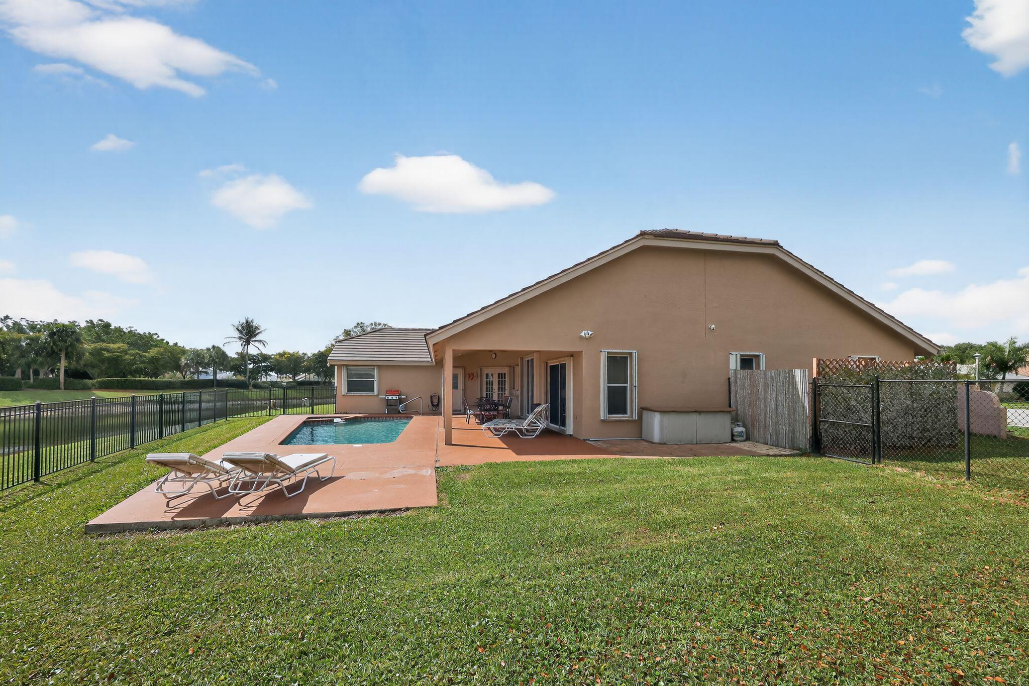 12301 Cabot Court