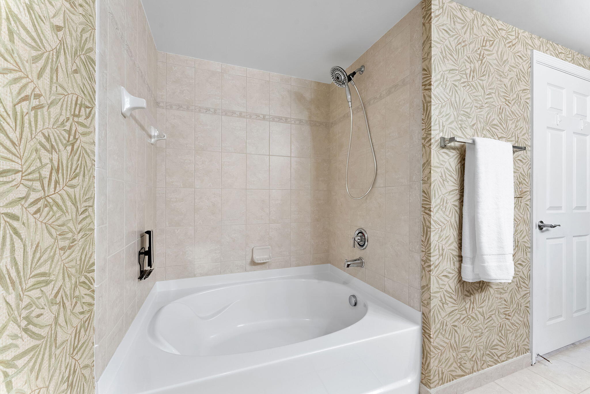 4905 Midtown Lane 2309