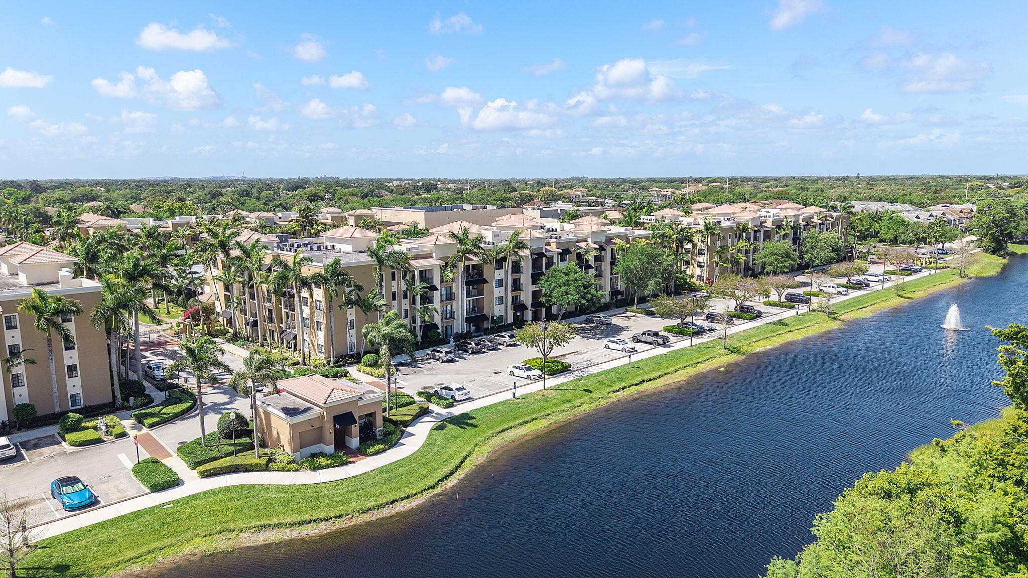 4905 Midtown Lane 2309