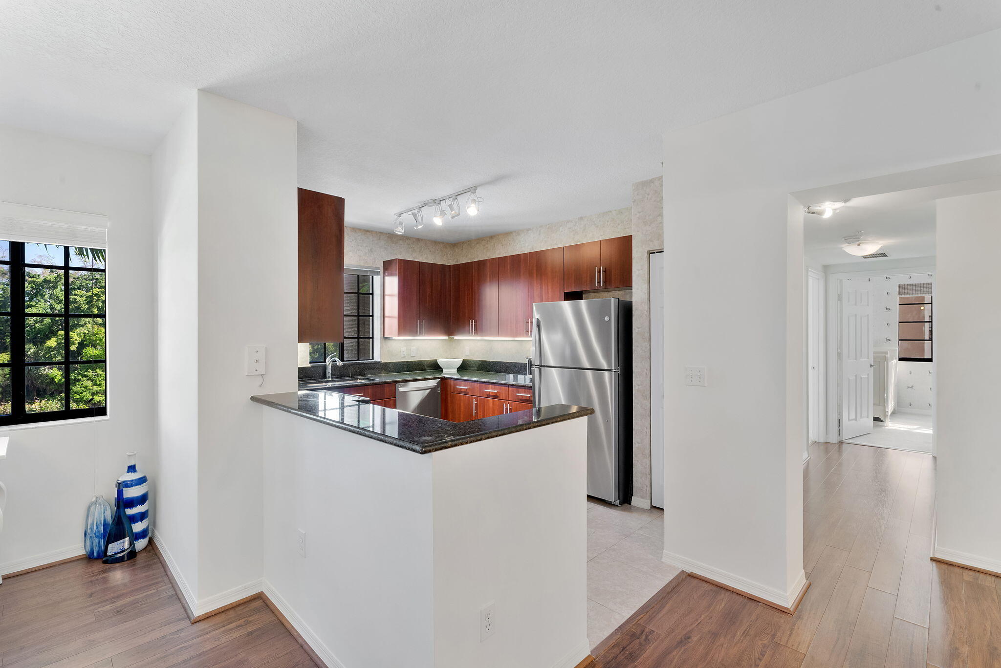 4905 Midtown Lane 2309
