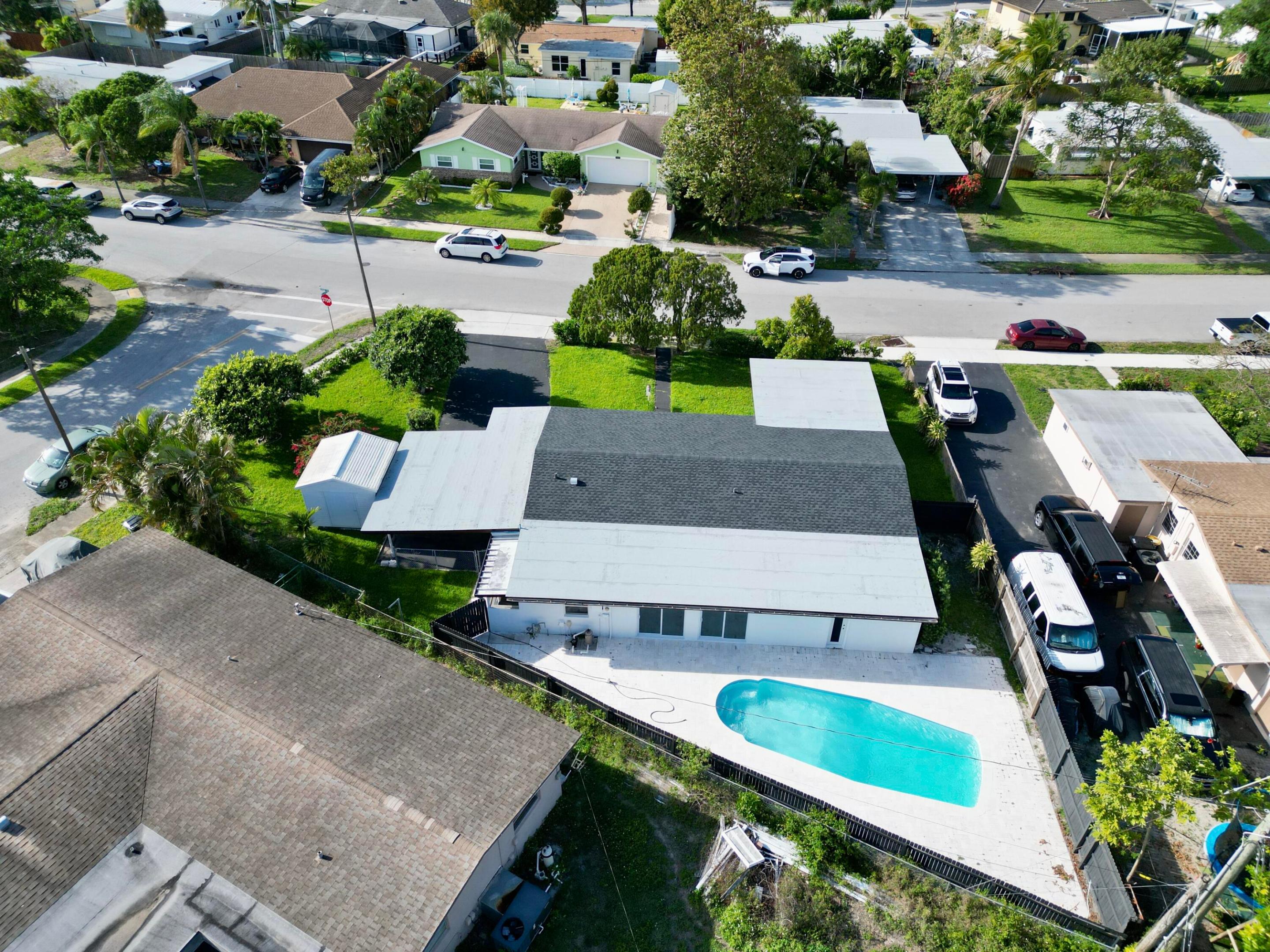 1319 Crest Drive