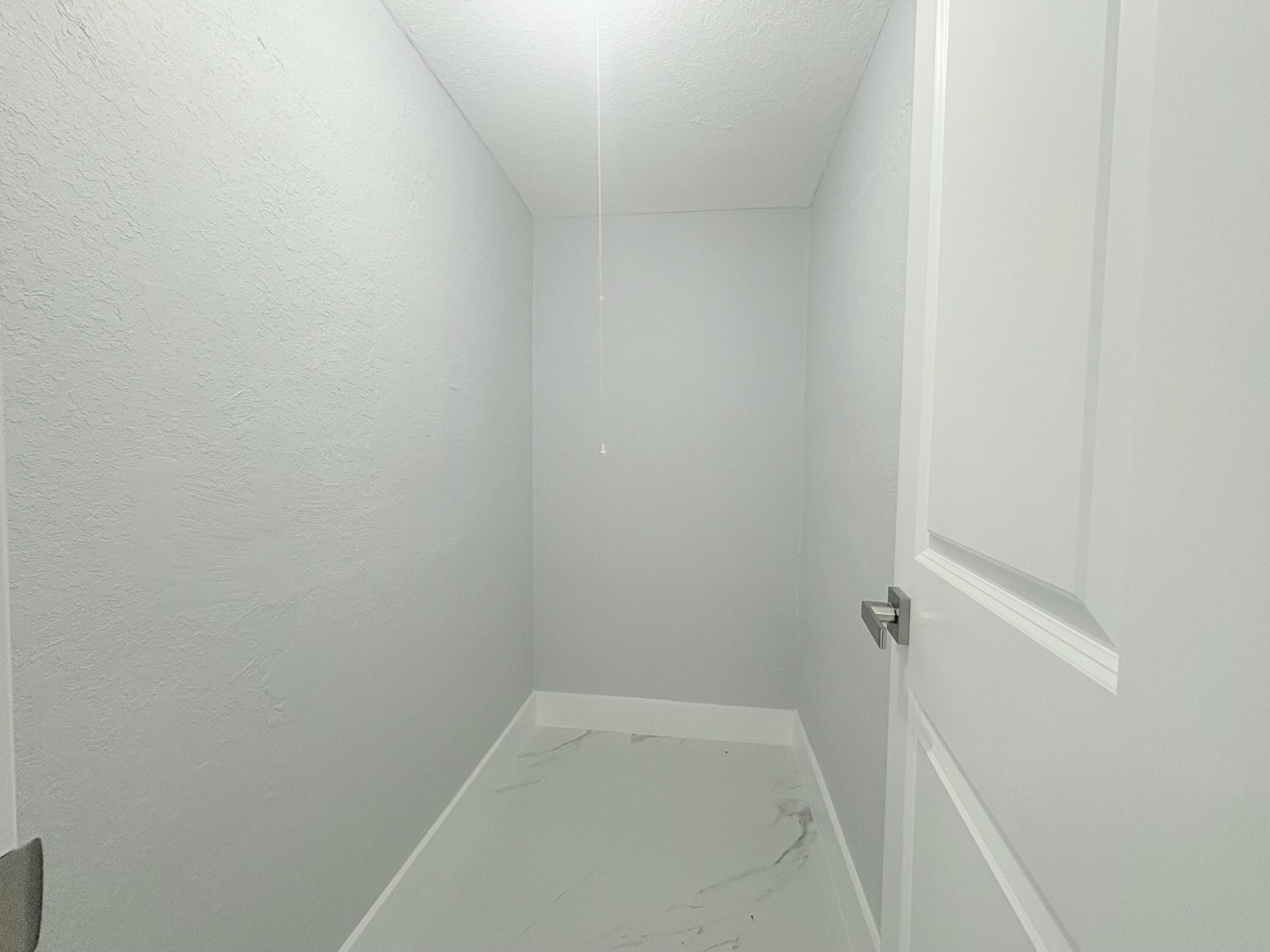 1319 Crest Drive