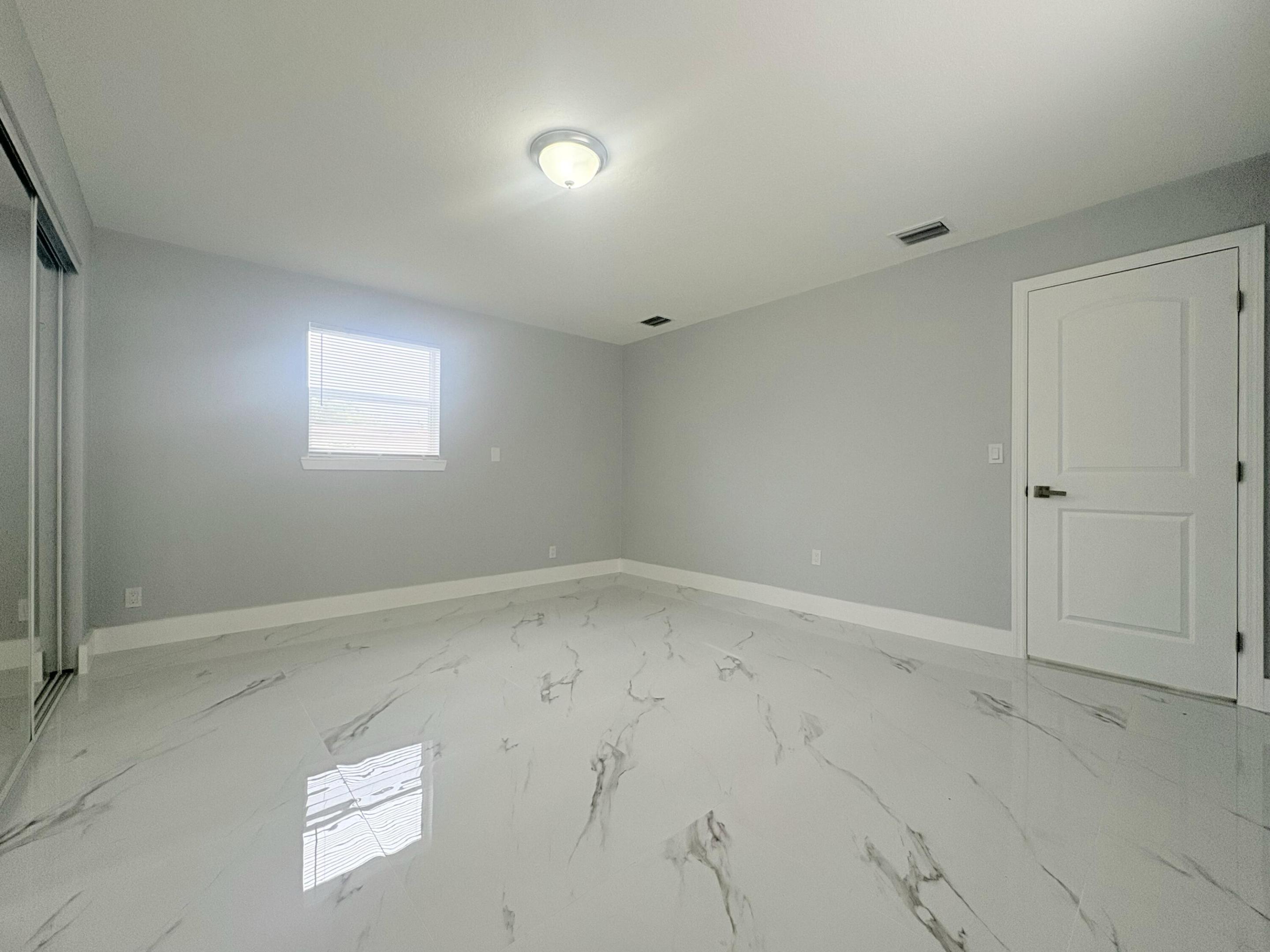 1319 Crest Drive