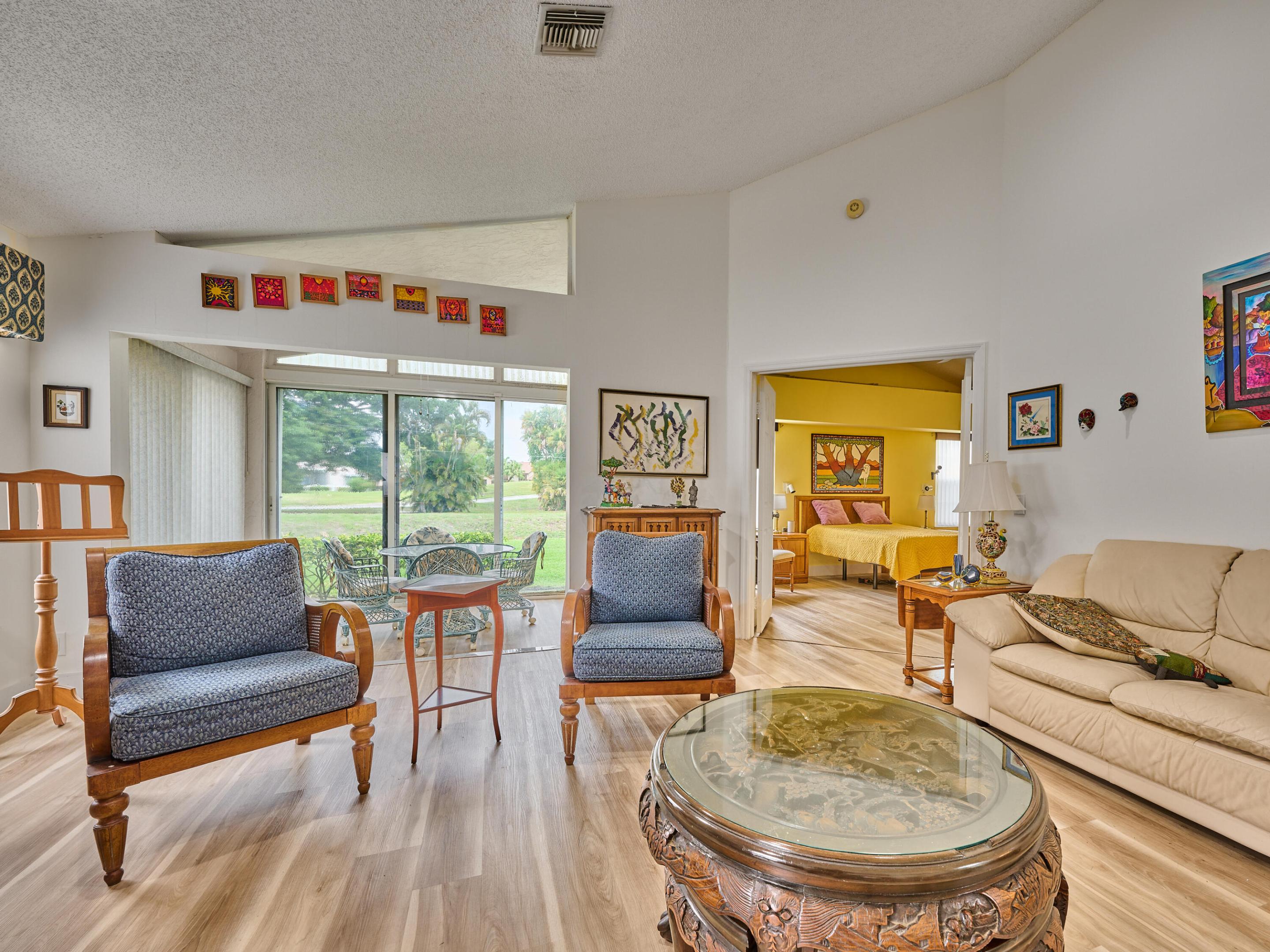 6093 Bay Isles Drive