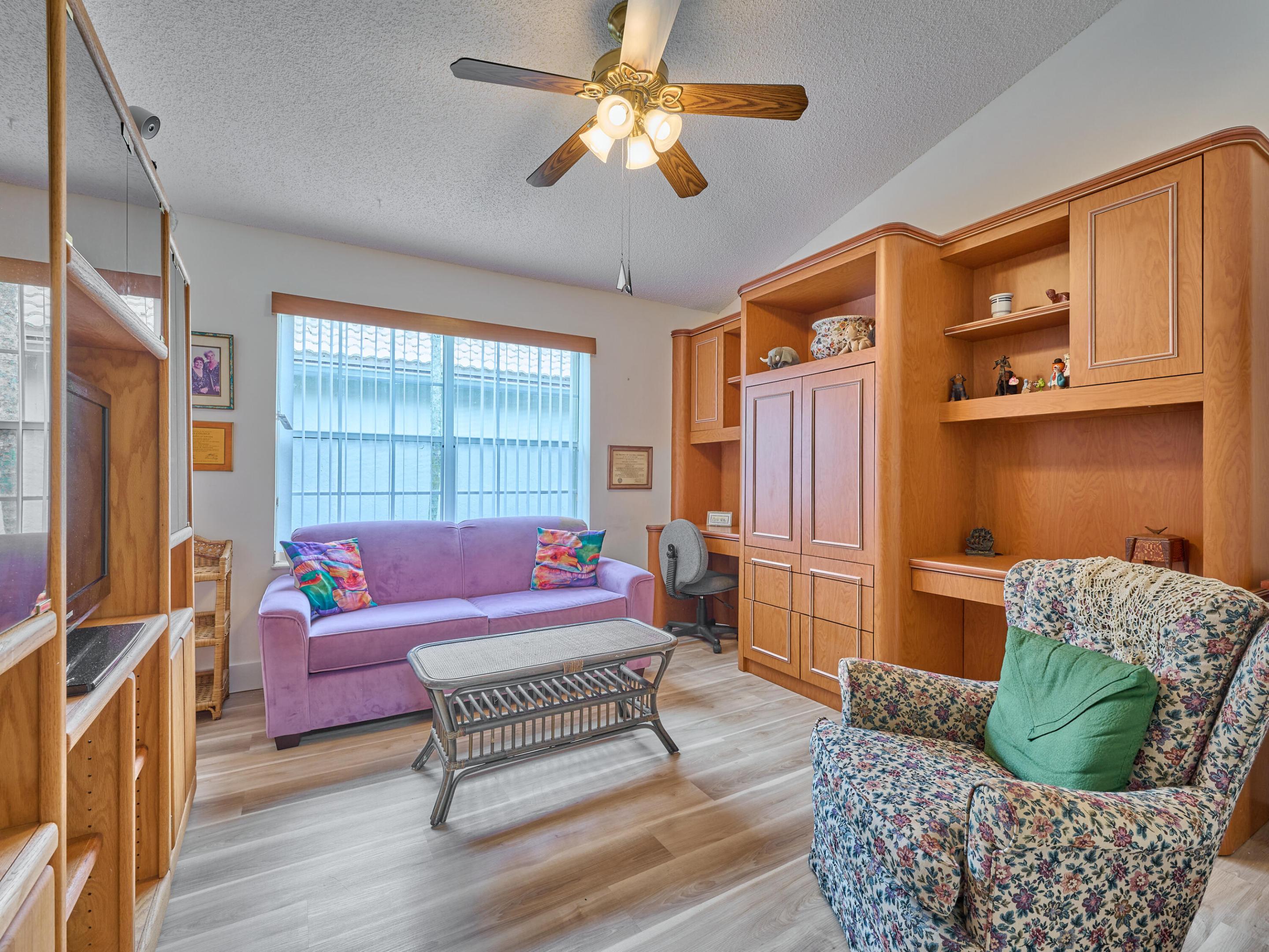 6093 Bay Isles Drive