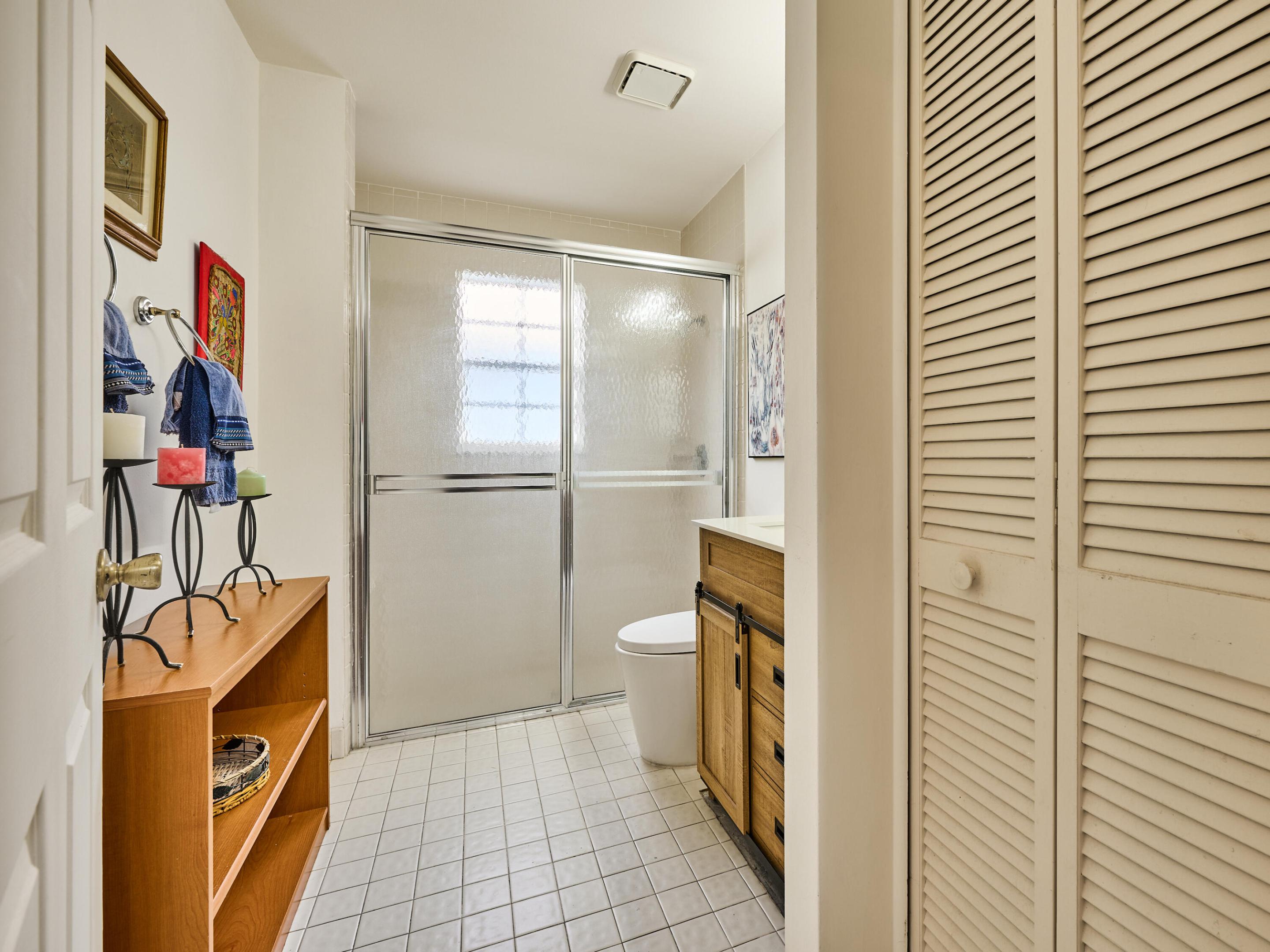 6093 Bay Isles Drive