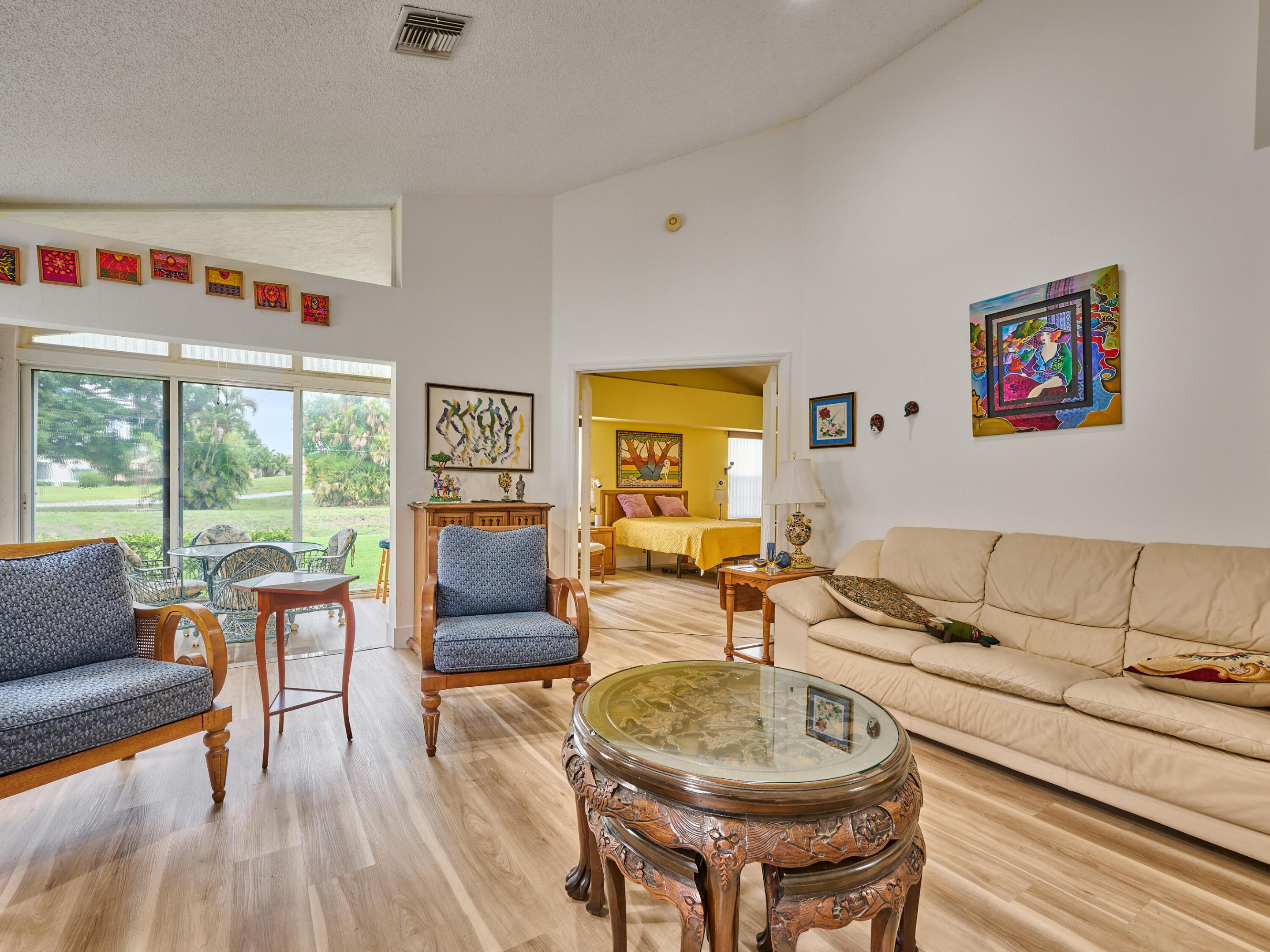 6093 Bay Isles Drive