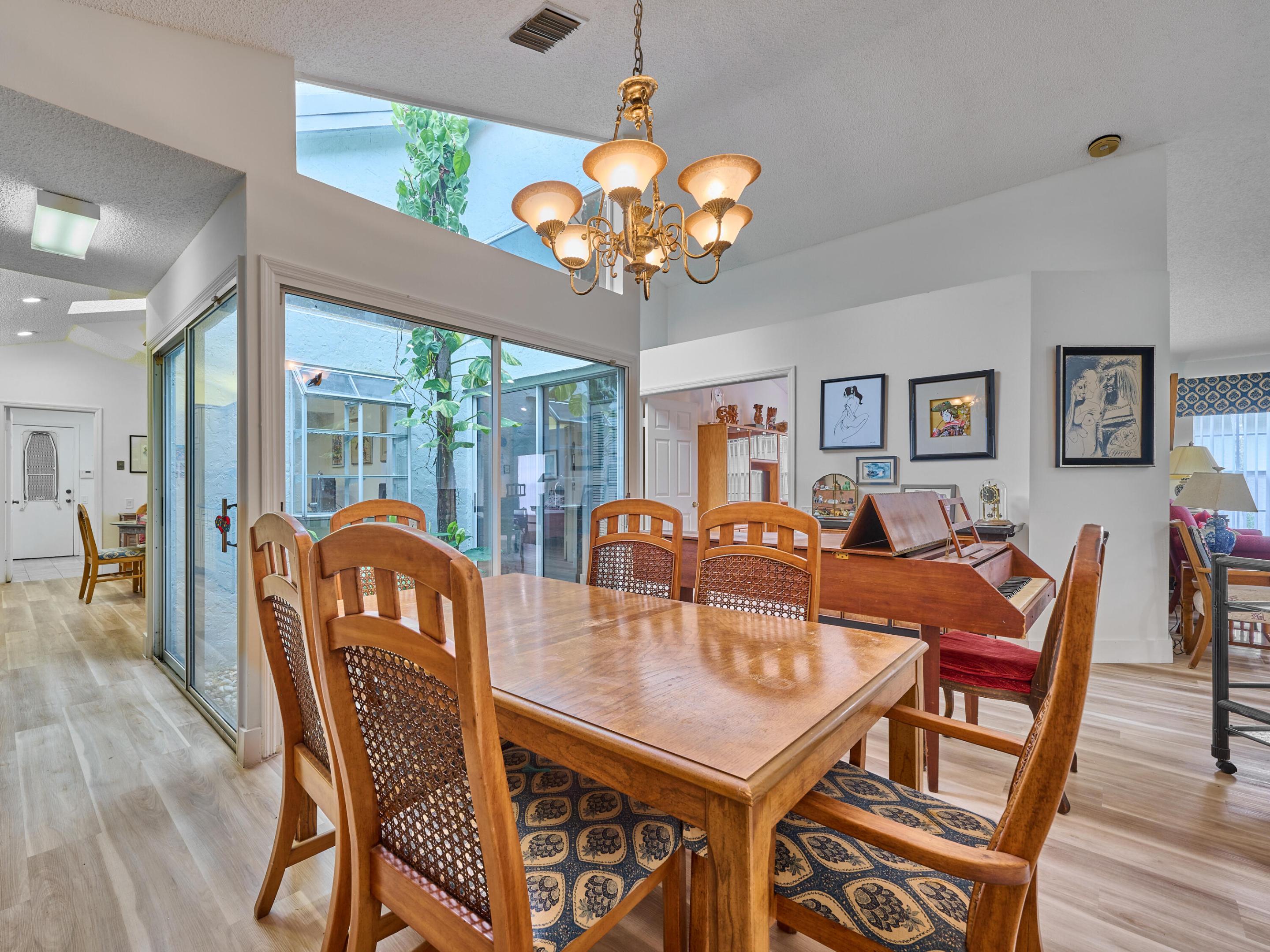 6093 Bay Isles Drive