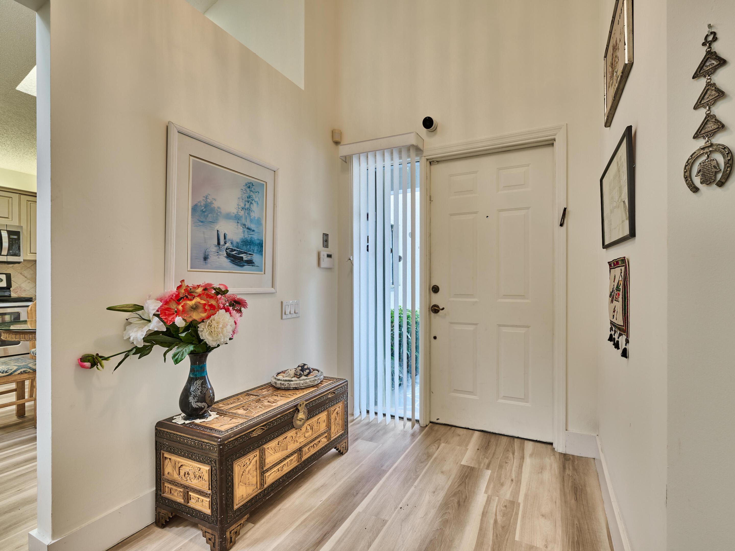 6093 Bay Isles Drive