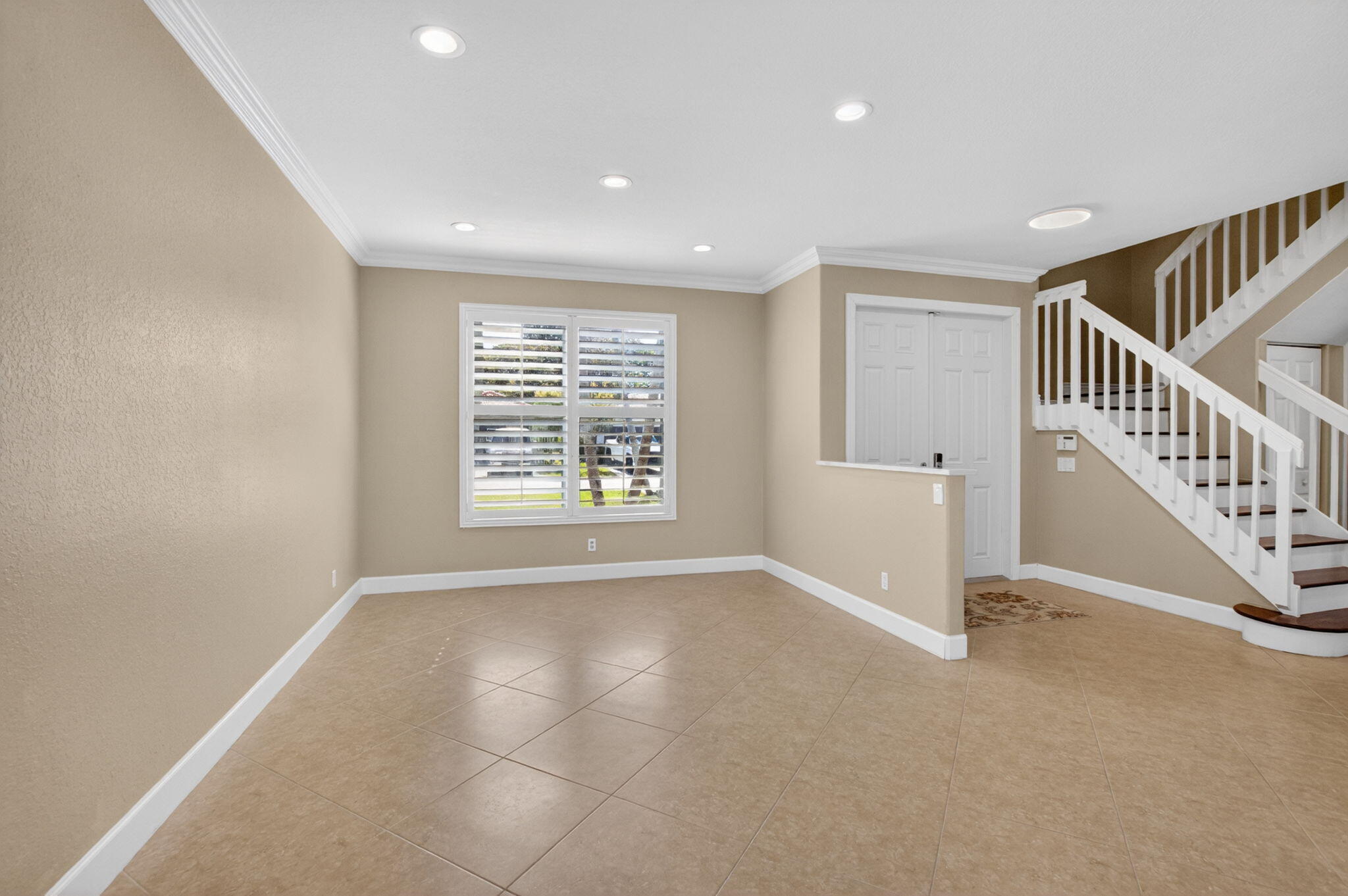 7245 Chesapeake Circle