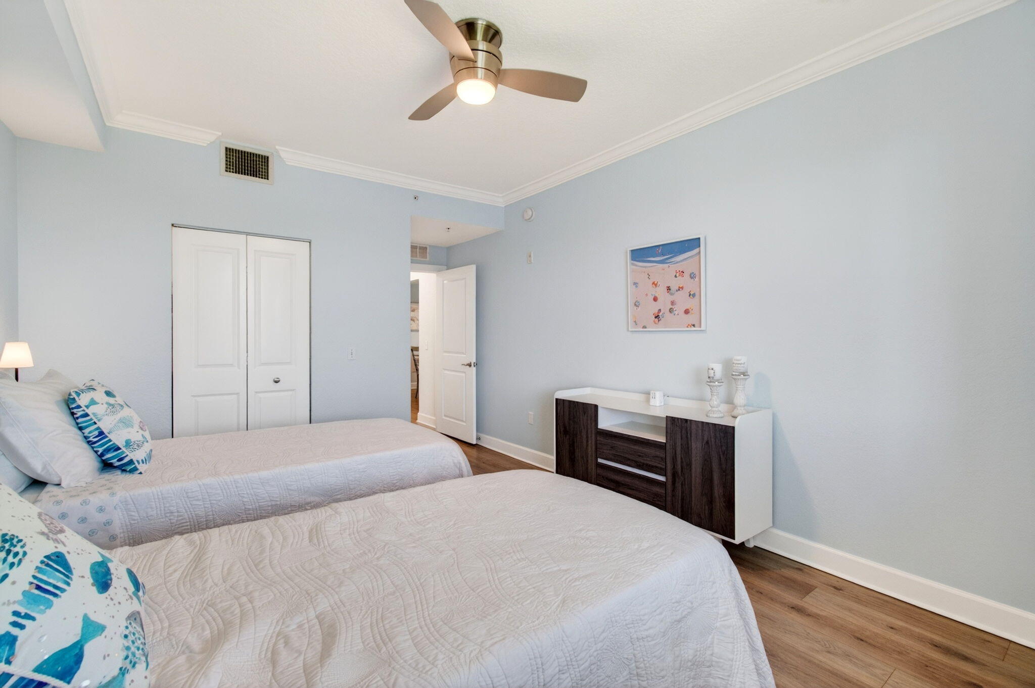1660 Renaissance Commons Boulevard 2207