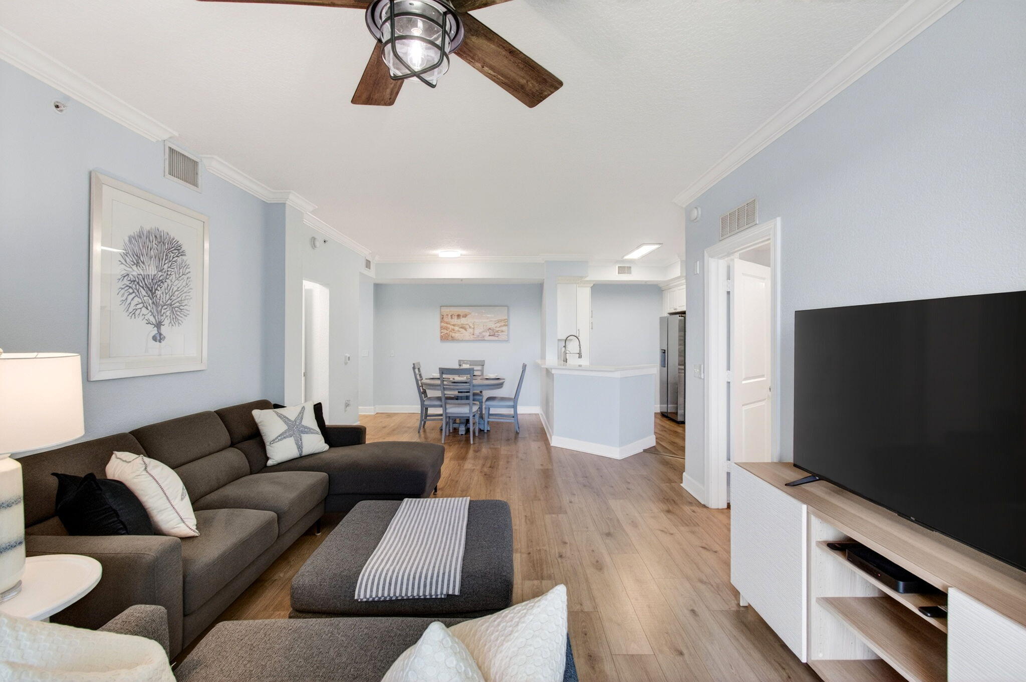 1660 Renaissance Commons Boulevard 2207