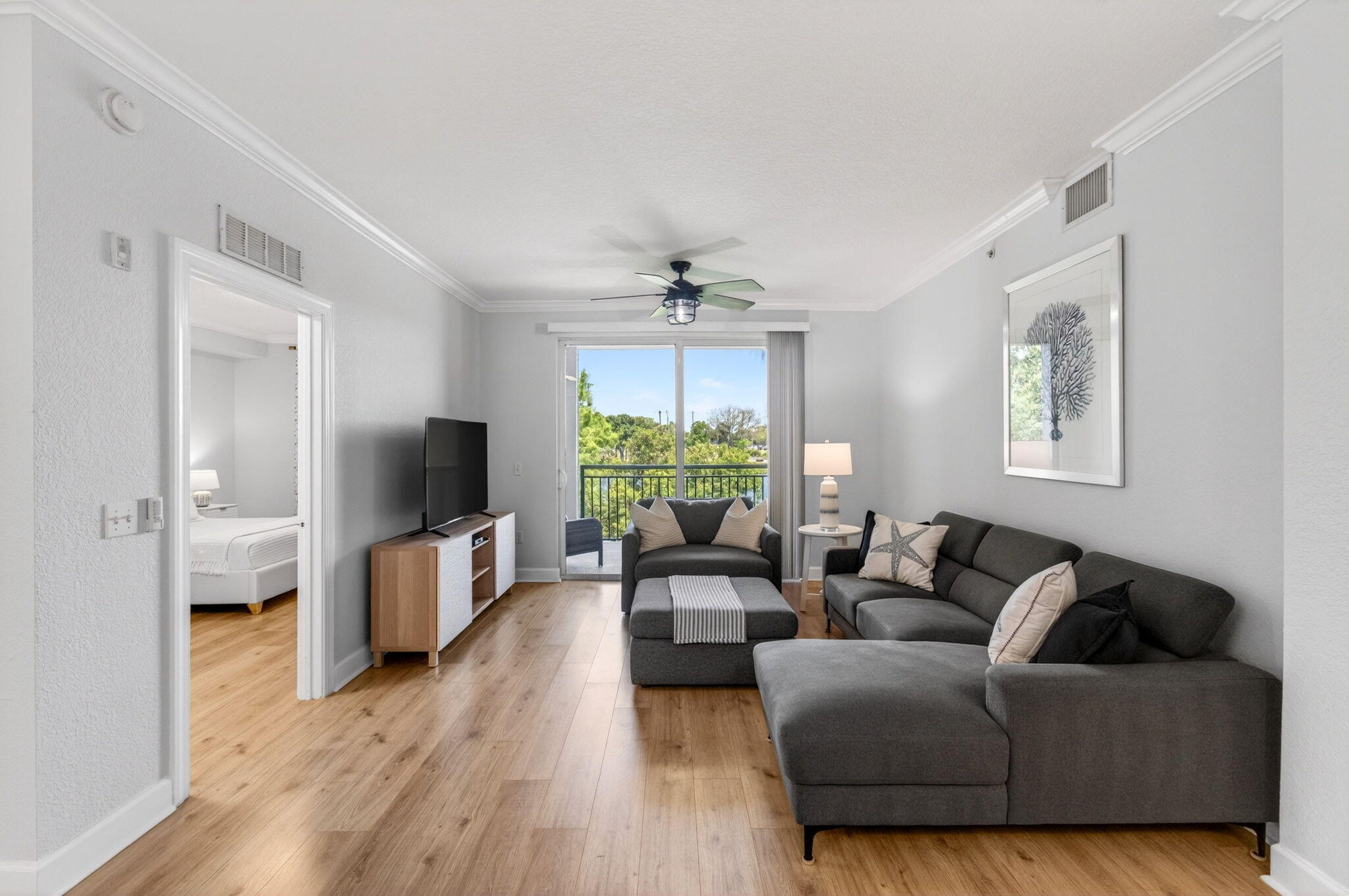 1660 Renaissance Commons Boulevard 2207