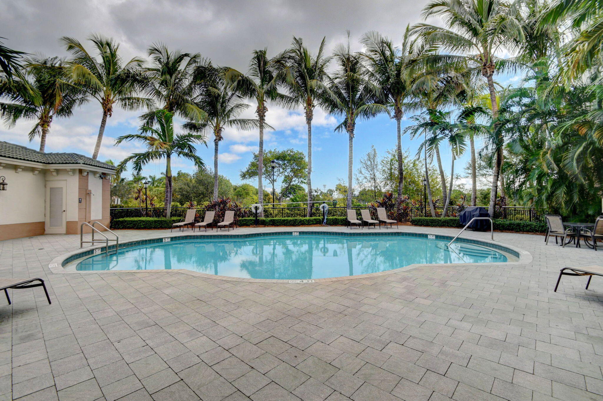 1660 Renaissance Commons Boulevard 2207