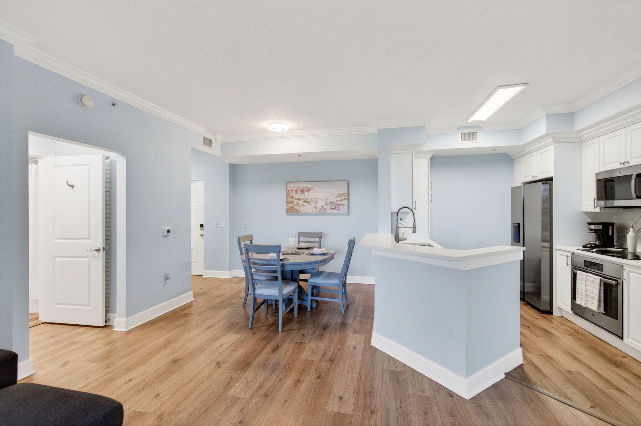 1660 Renaissance Commons Boulevard 2207