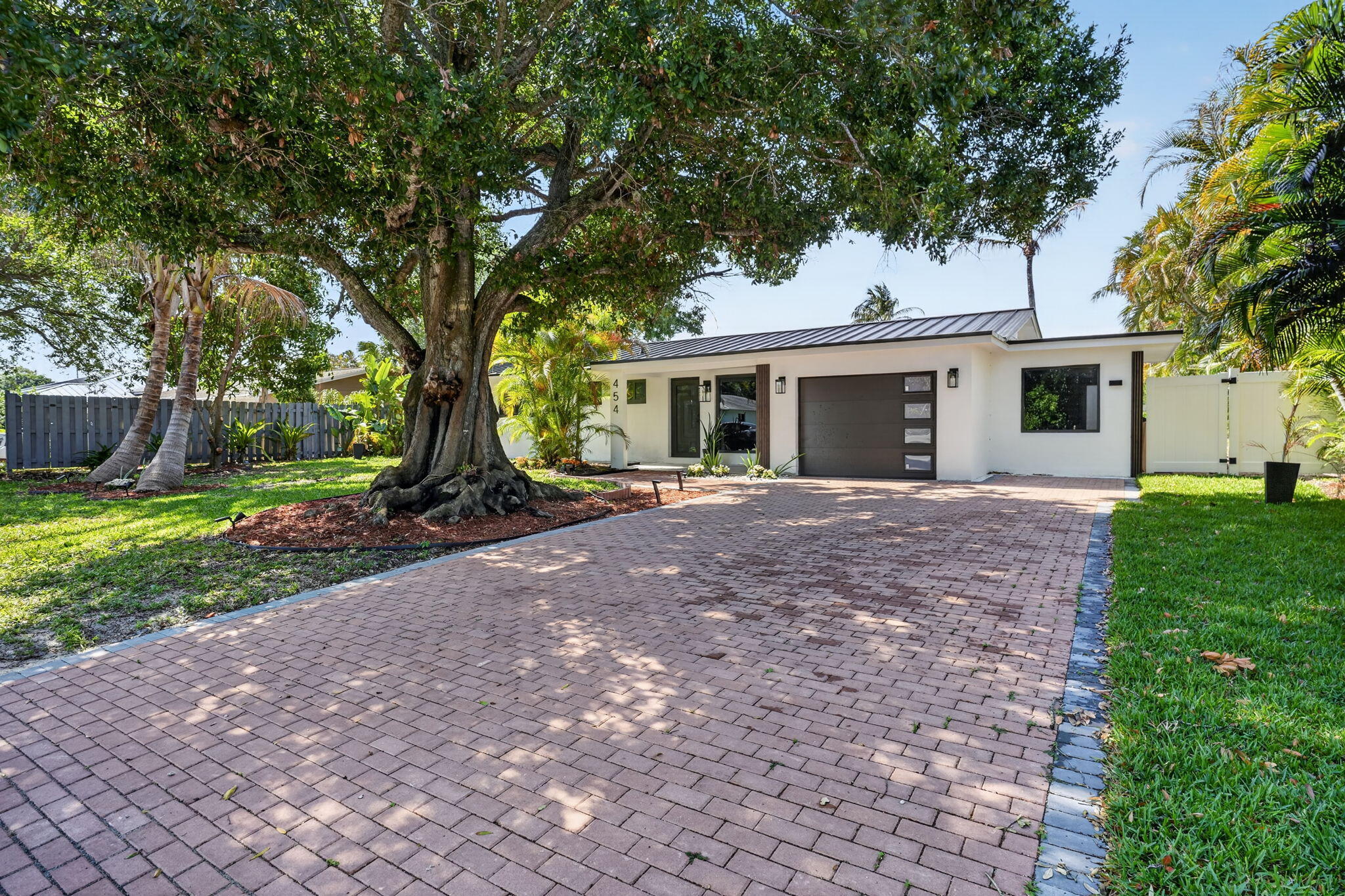 454 Dover Road