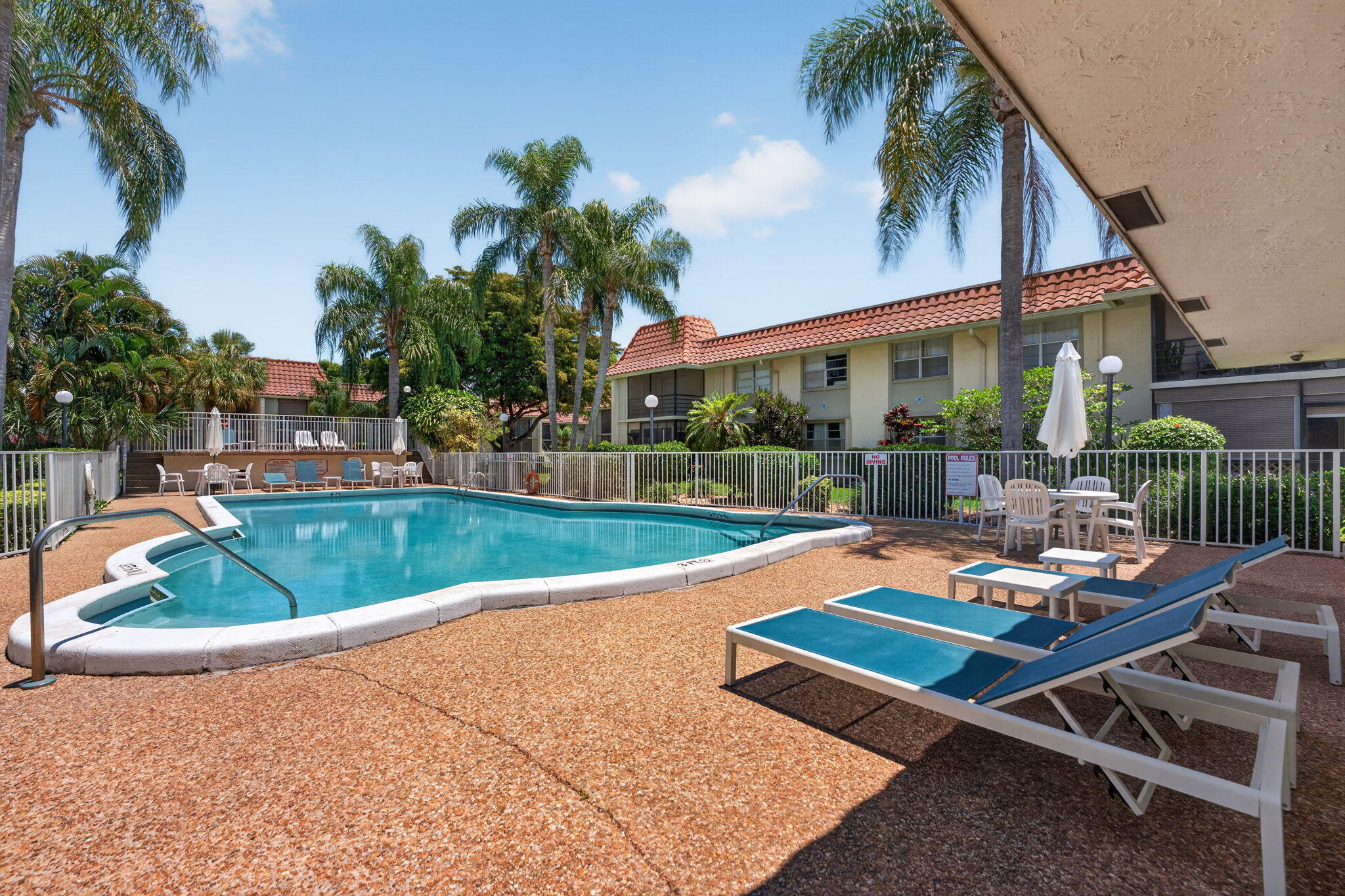 1174 NW 13th Street 242b