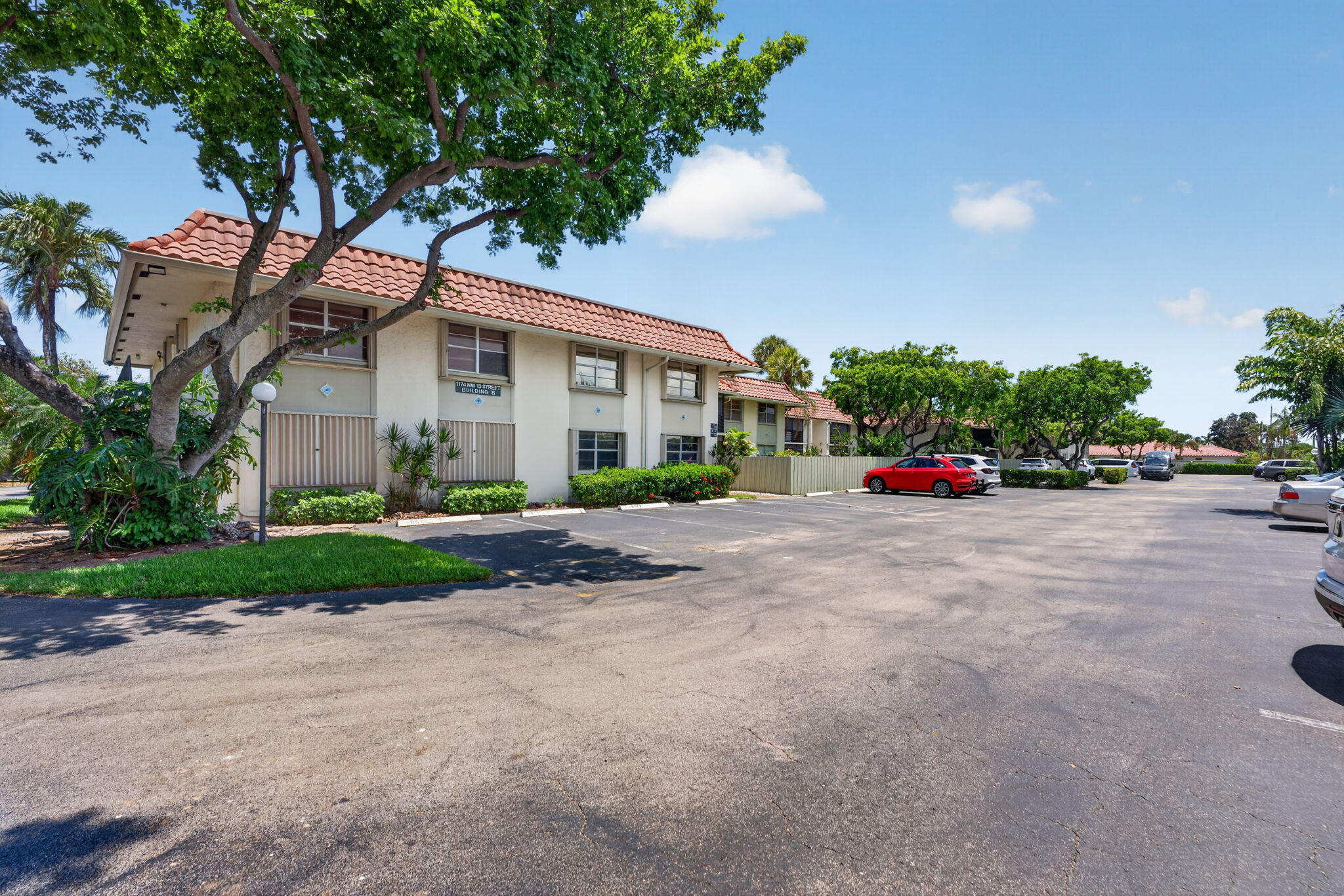 1174 NW 13th Street 242b