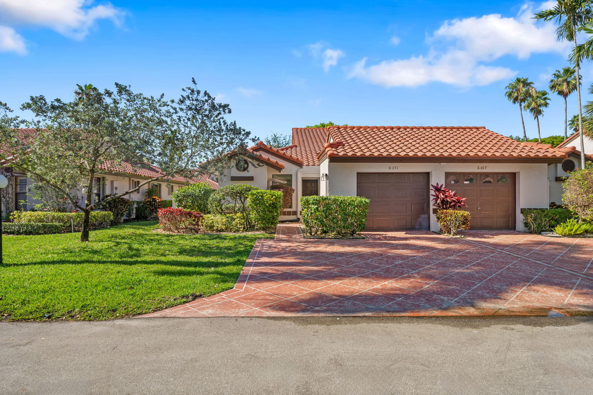 6371 Kings Gate Circle