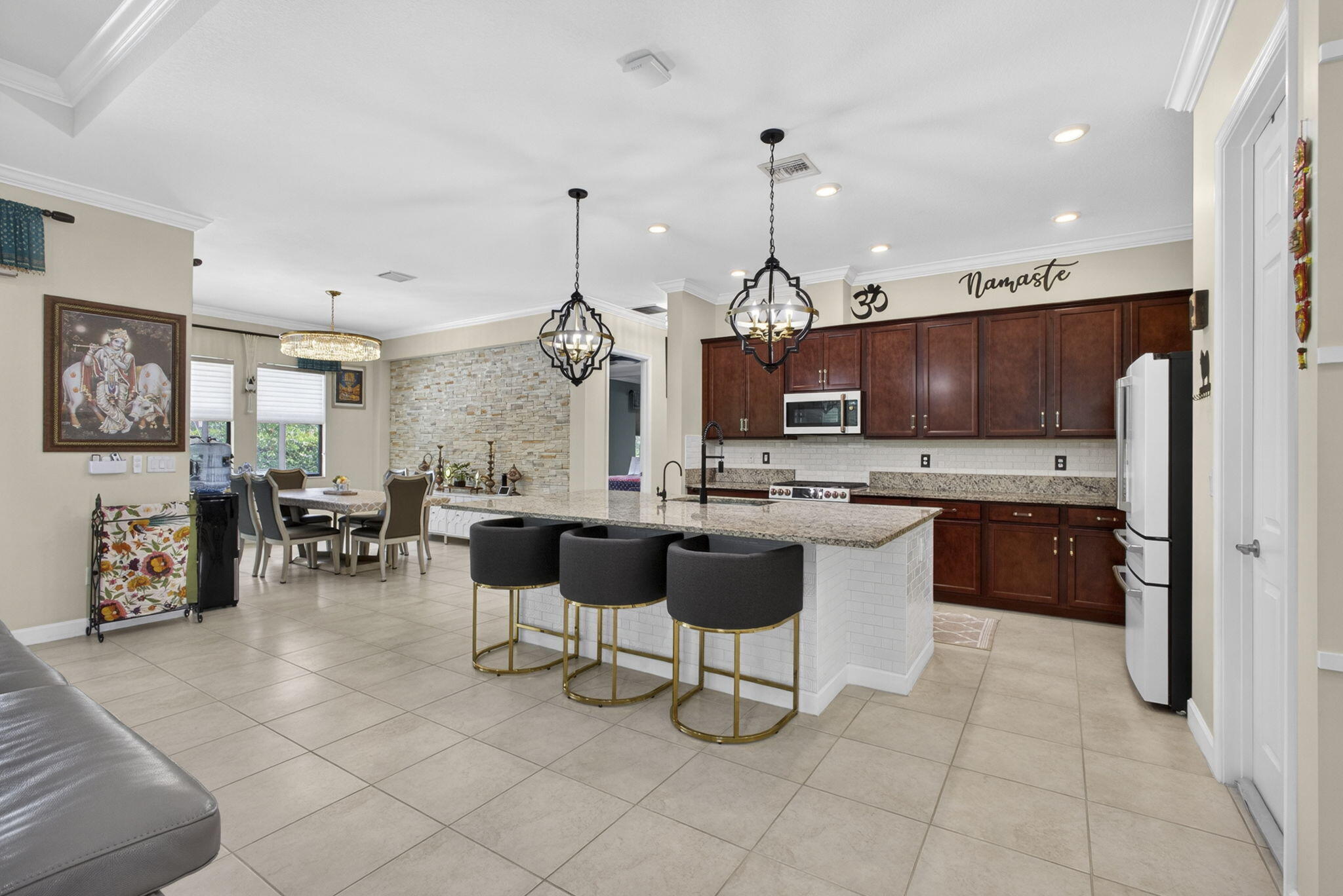 1010 Sweetgrass Street