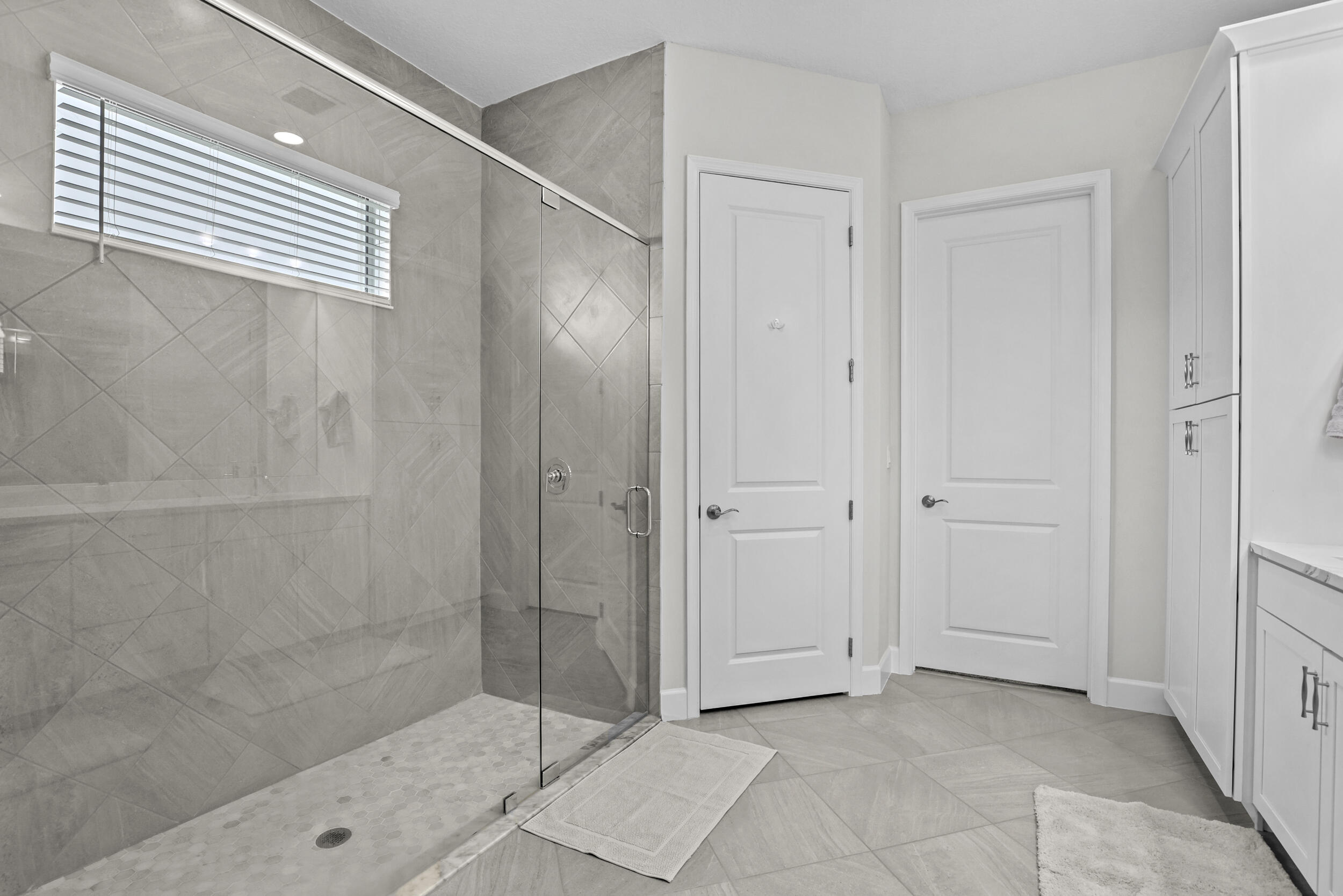 15511 Orchard Drive