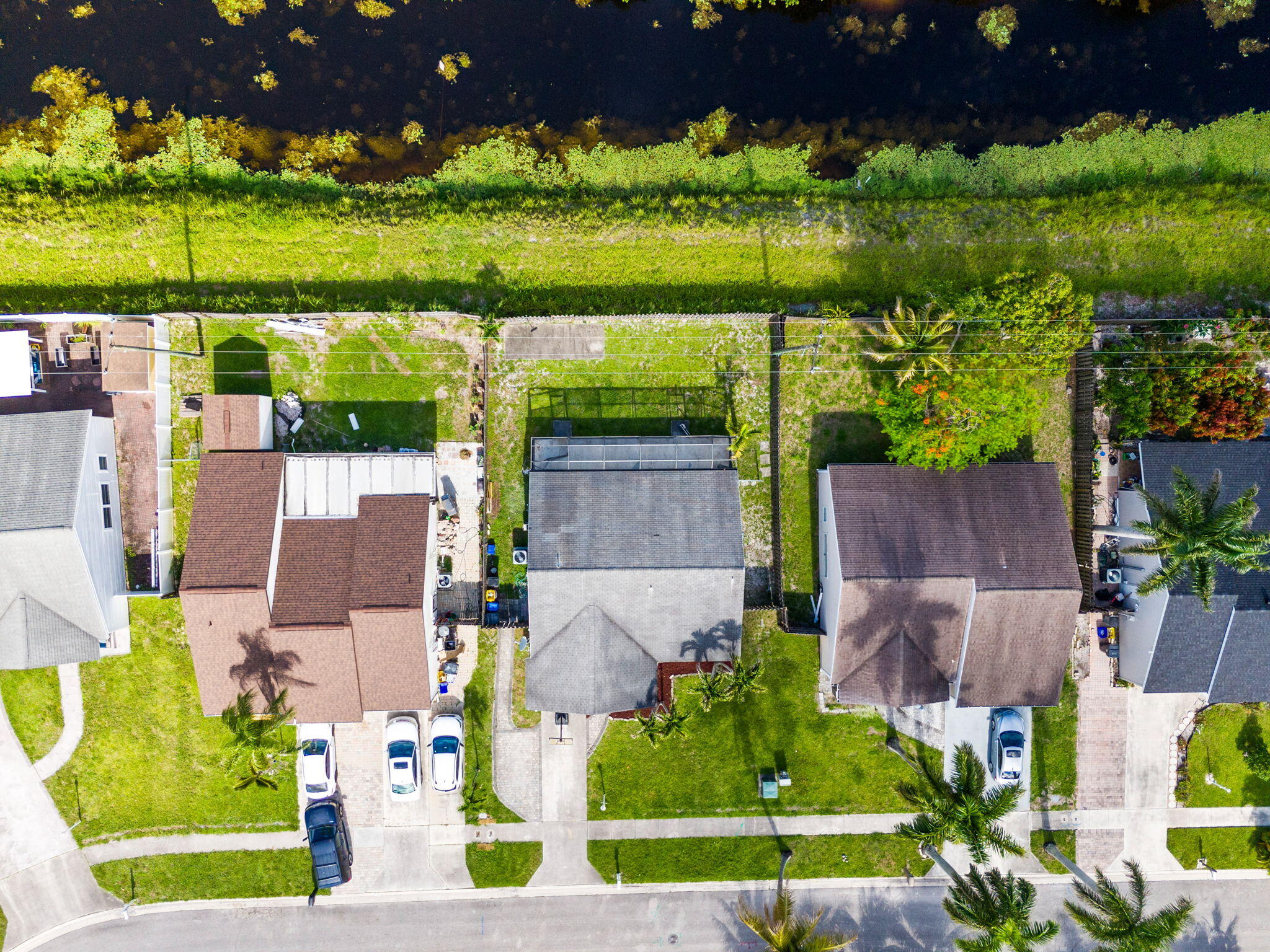 7944 Ridgewood Drive