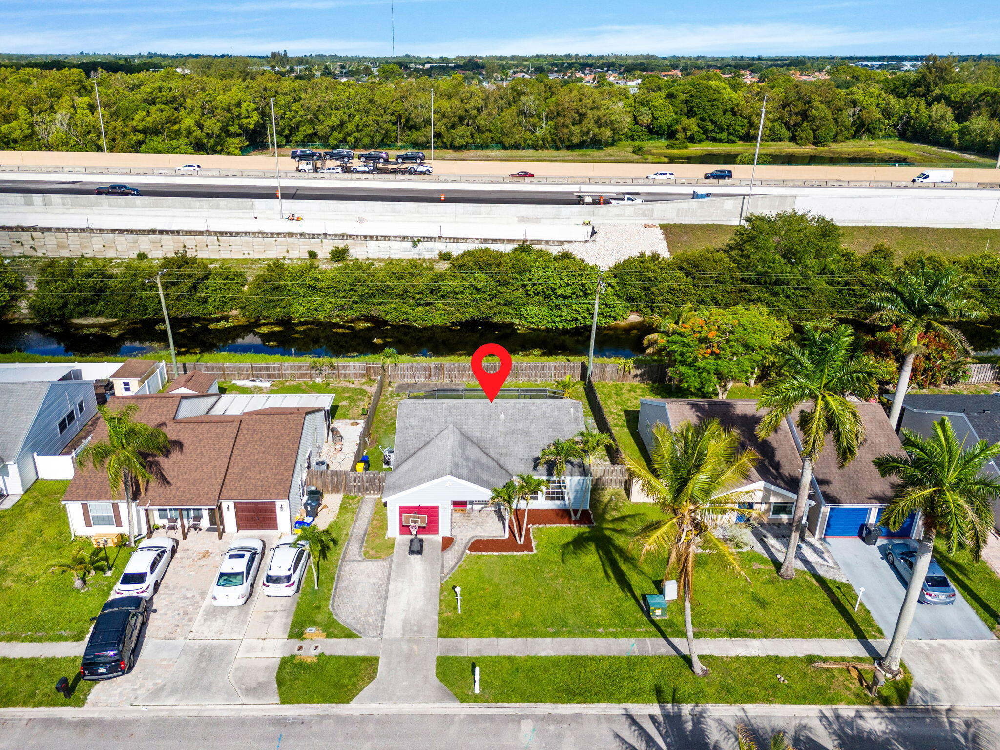 7944 Ridgewood Drive