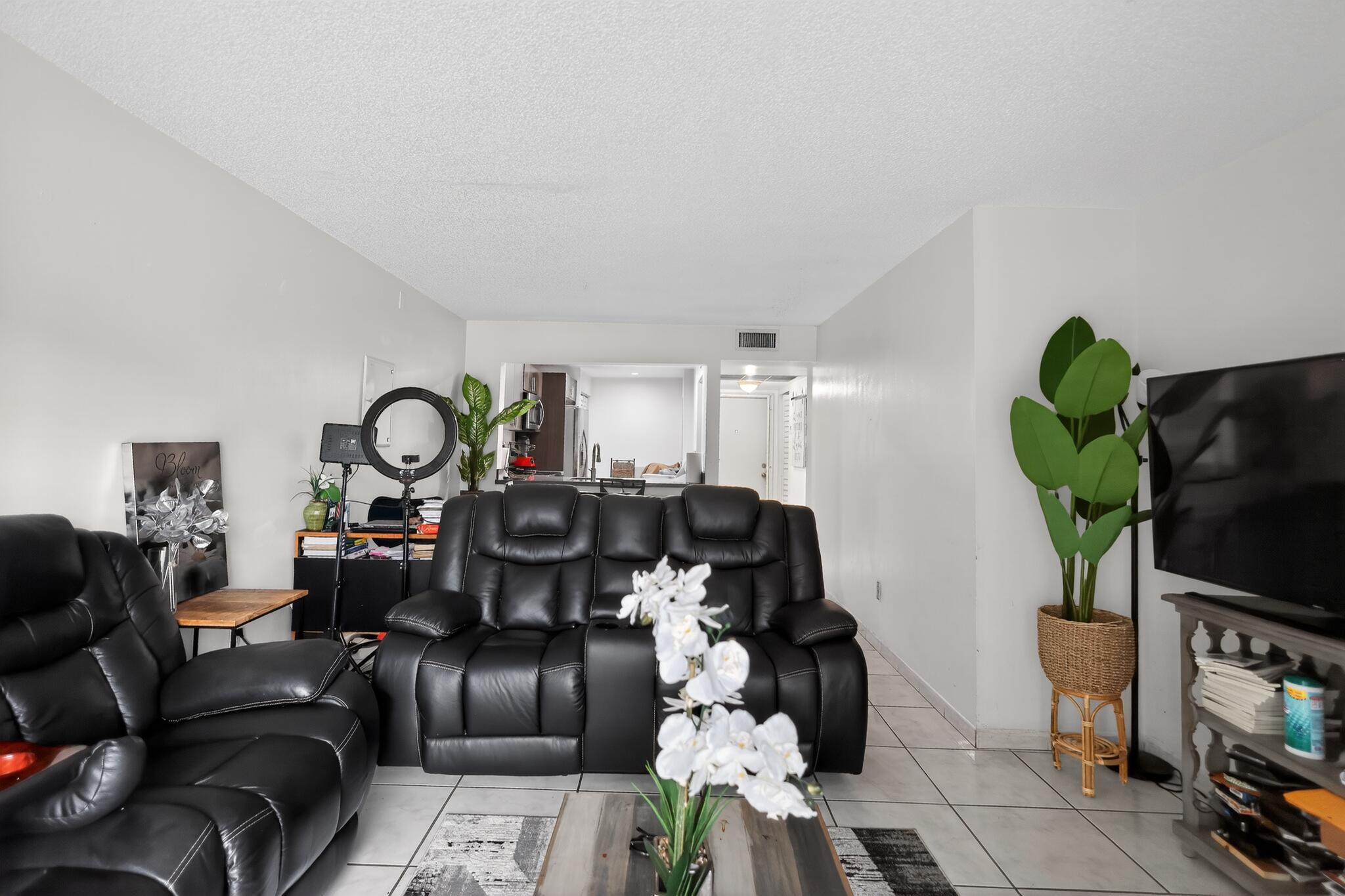 20805 NE 8th Court 101-21