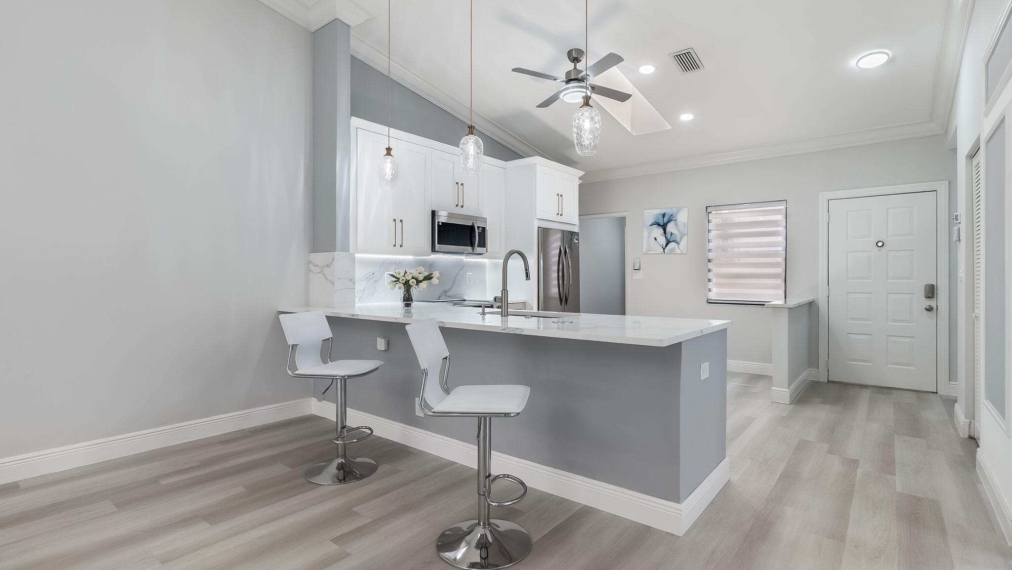 6067 Kings Gate Circle