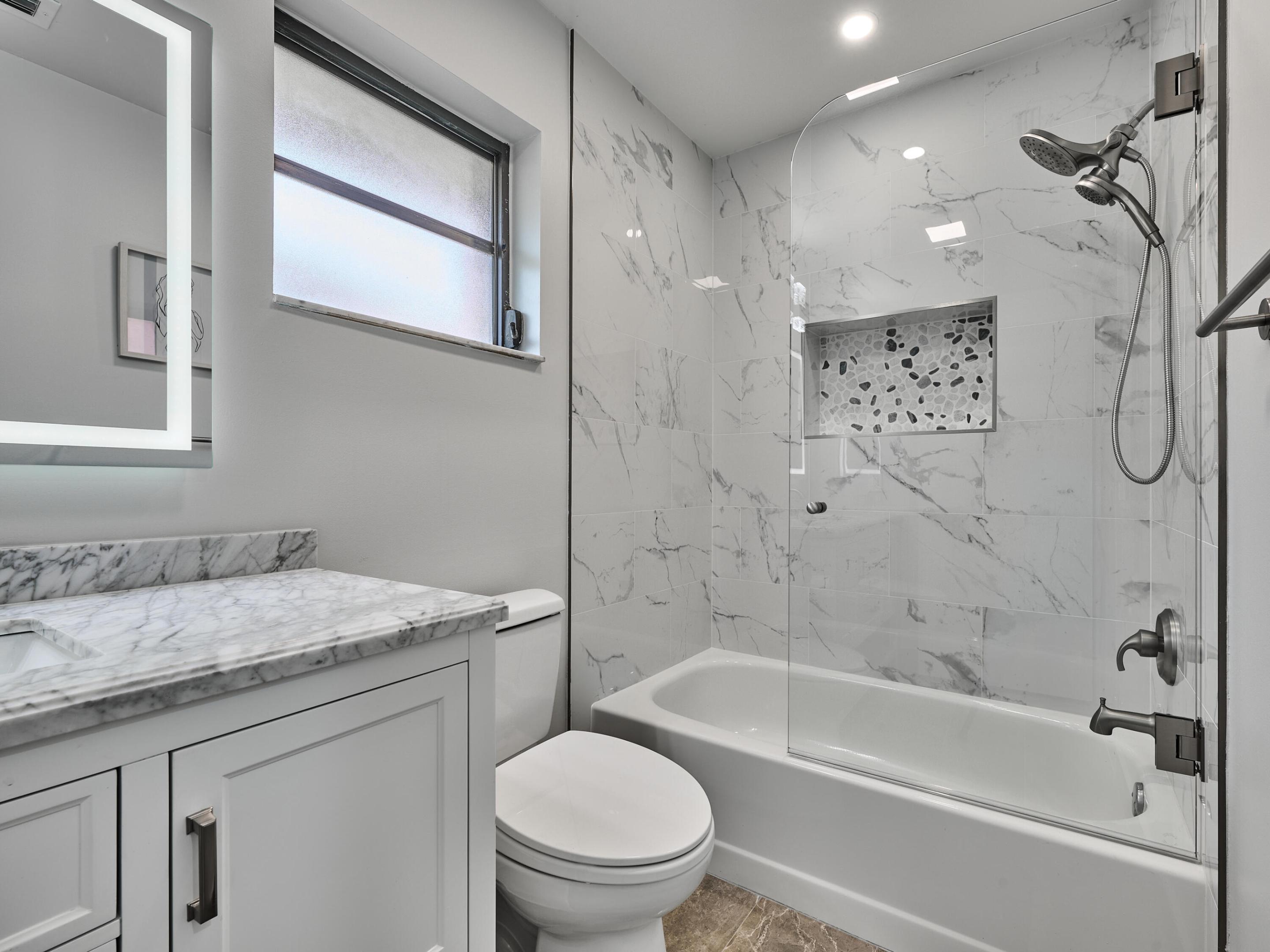 6067 Kings Gate Circle