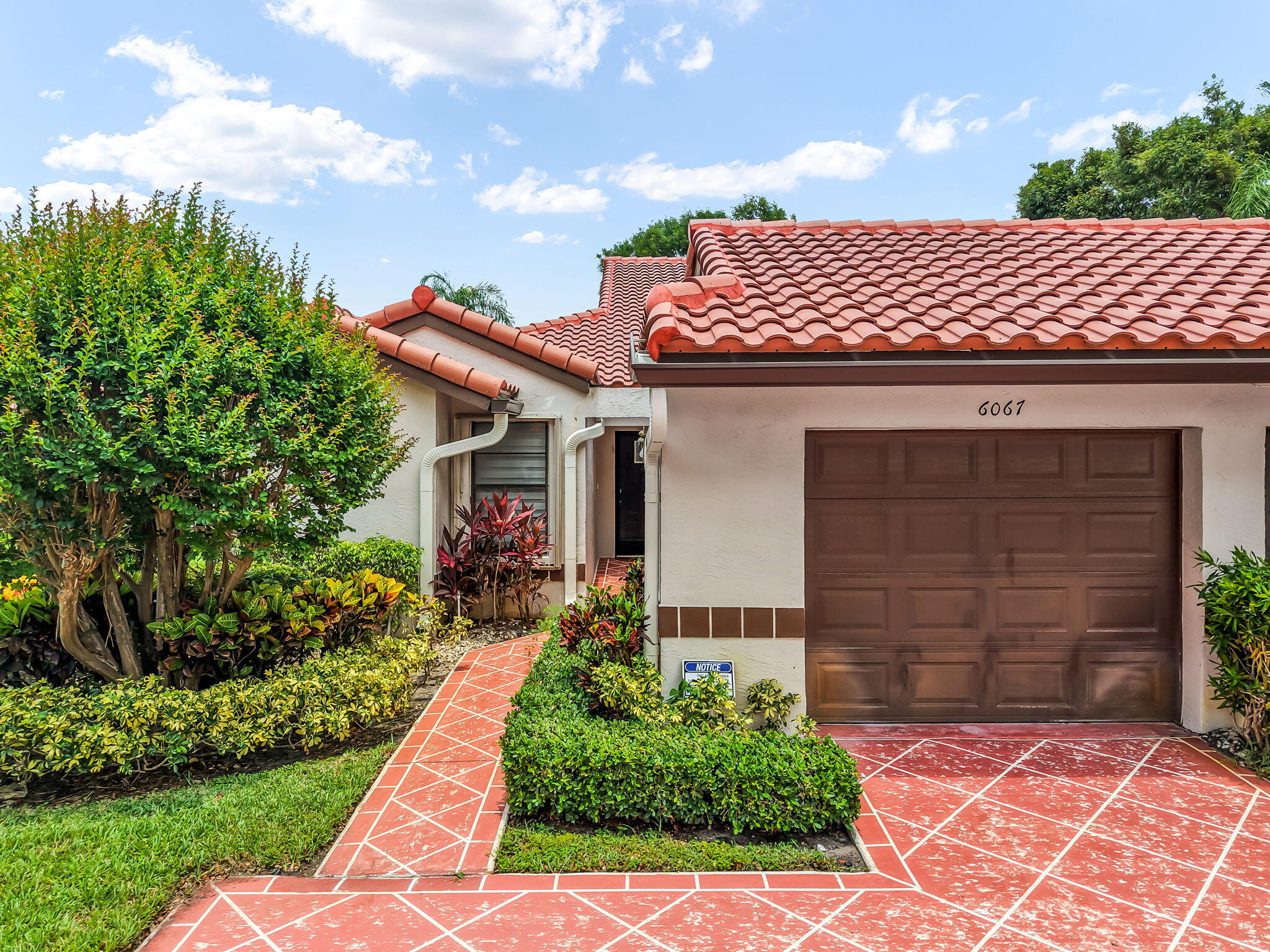6067 Kings Gate Circle