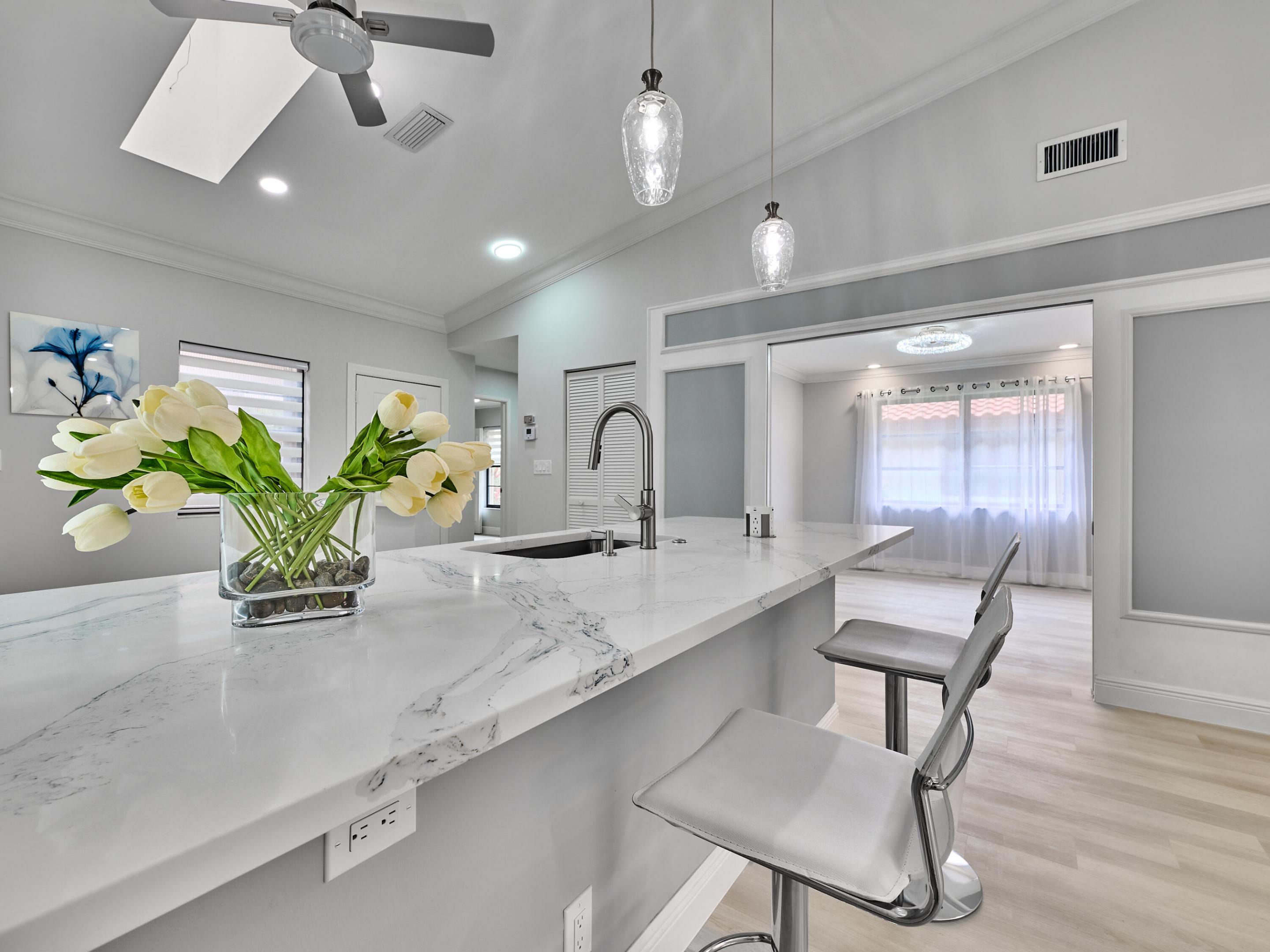 6067 Kings Gate Circle