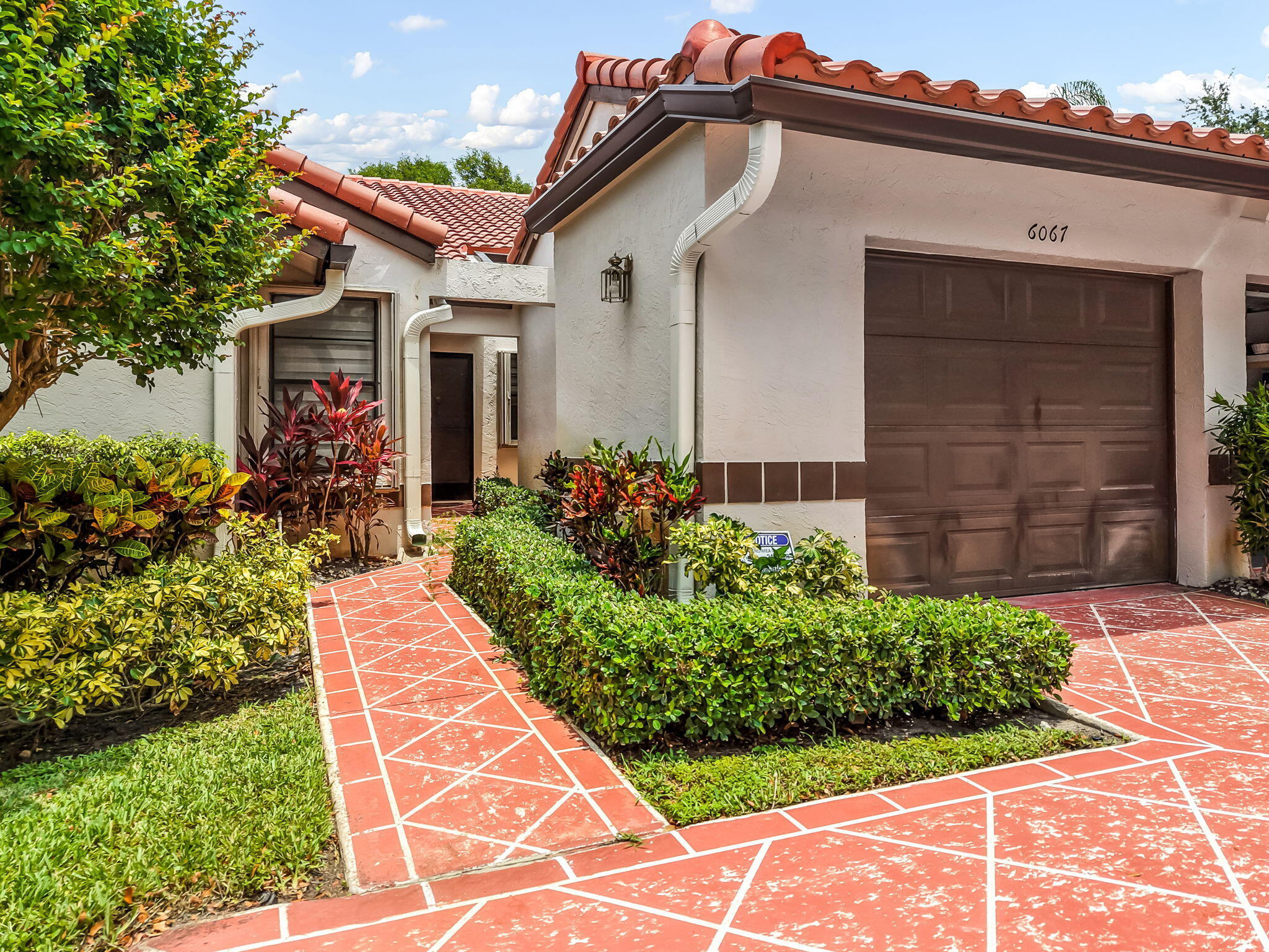 6067 Kings Gate Circle